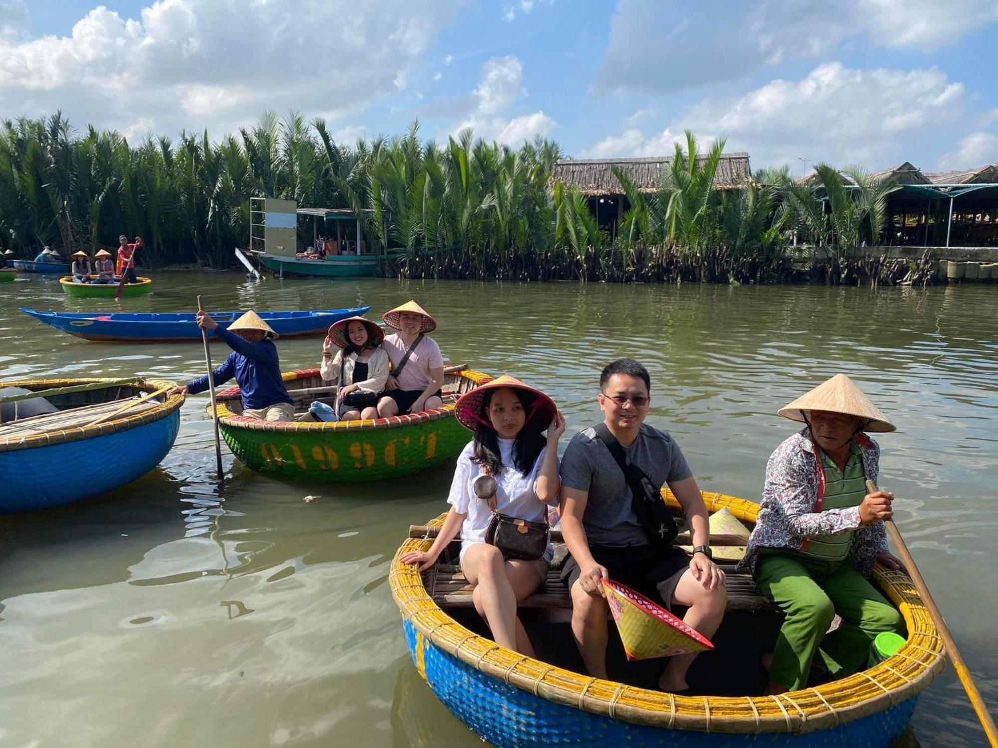Lynk Hoian *