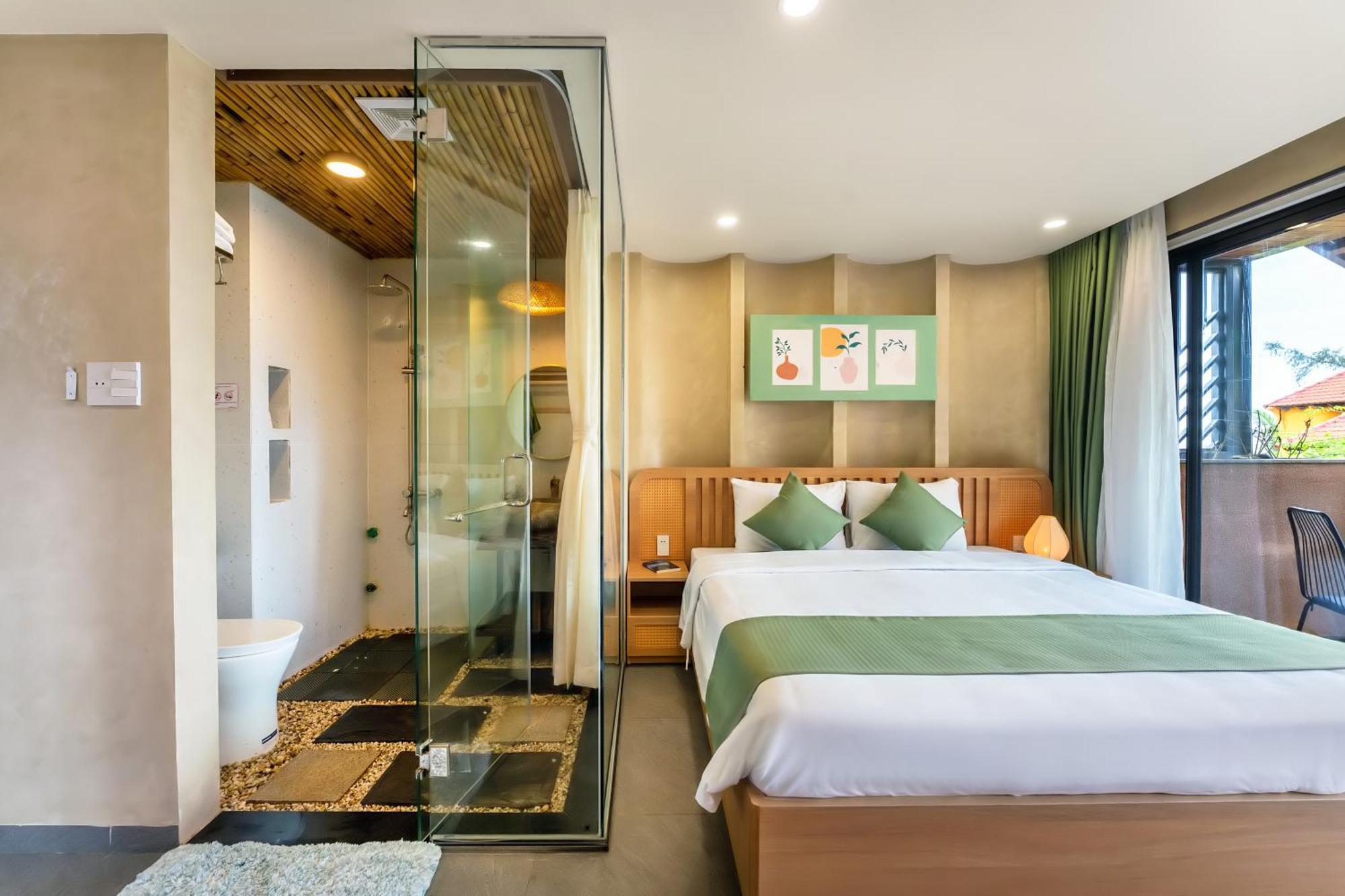 The Linh Seaside Hotel