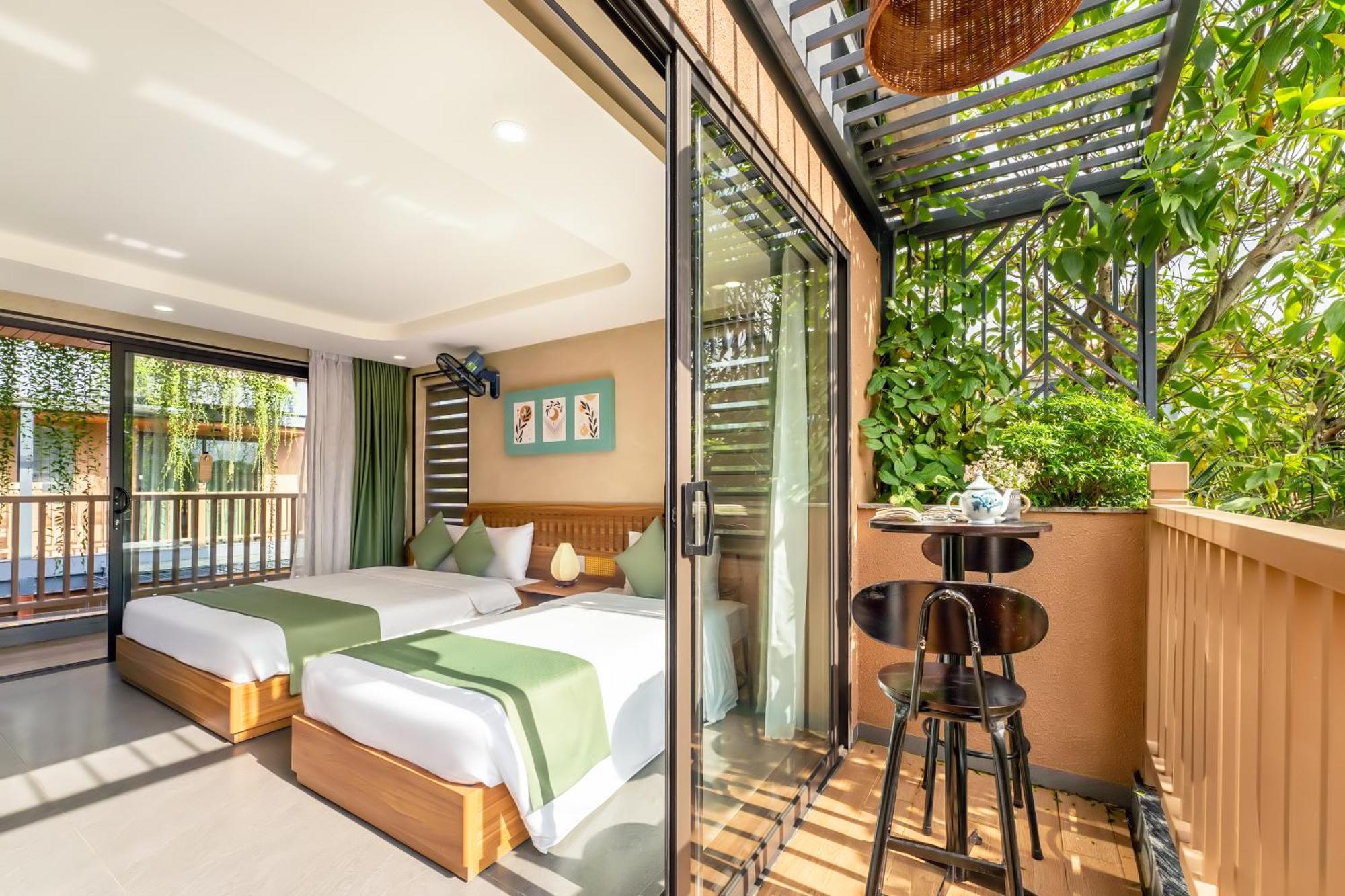 The Linh Seaside Hotel