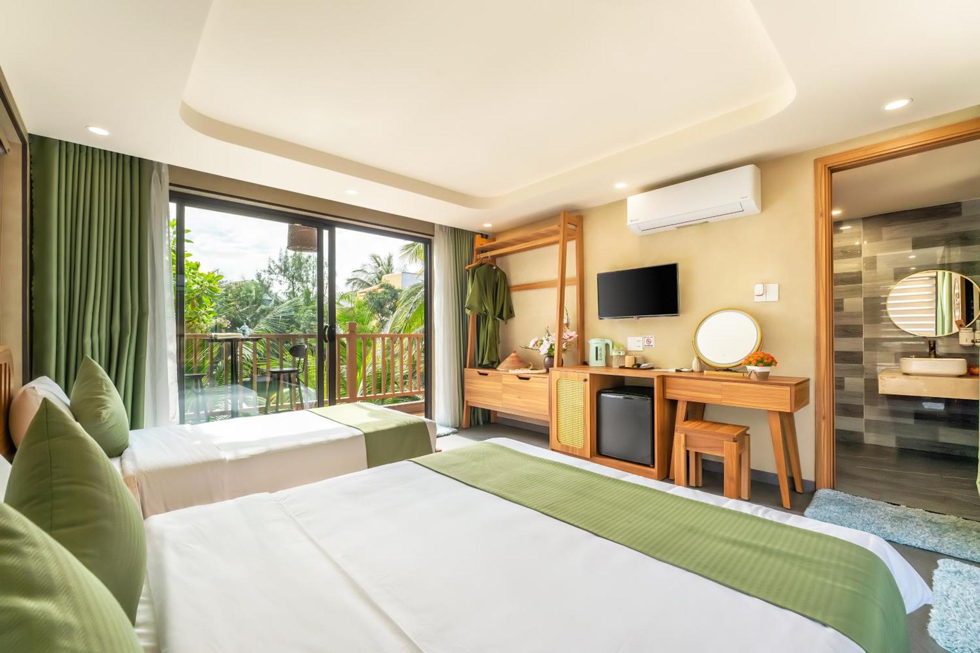 The Linh Seaside Hotel 4*