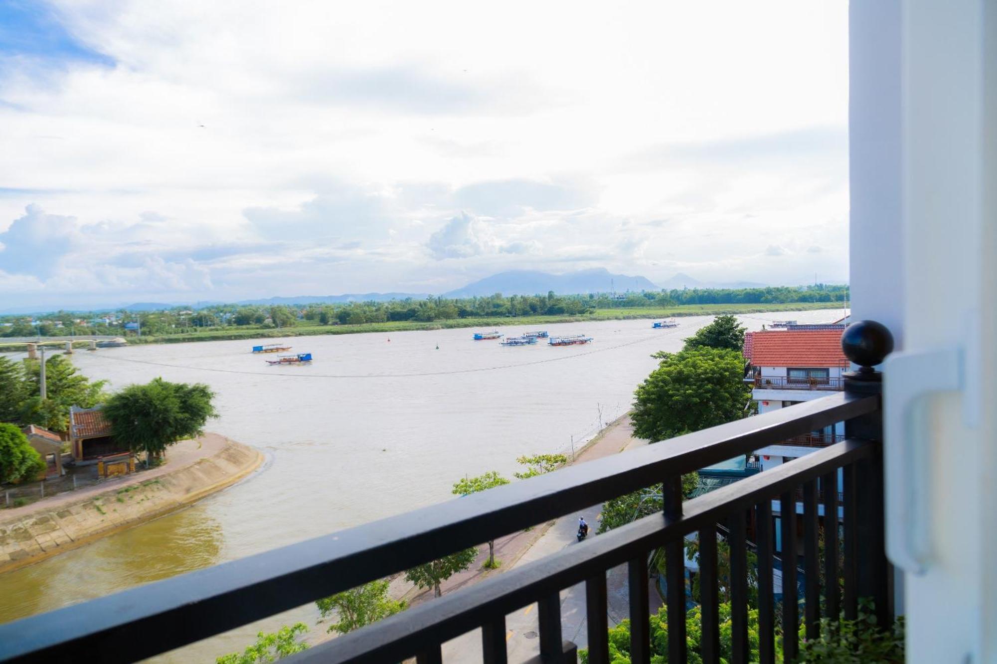 Royal Riverside & Hotel Hoi An