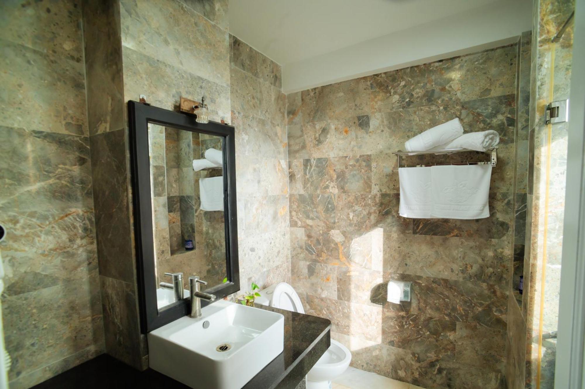 Citrus Village Hotel 3*