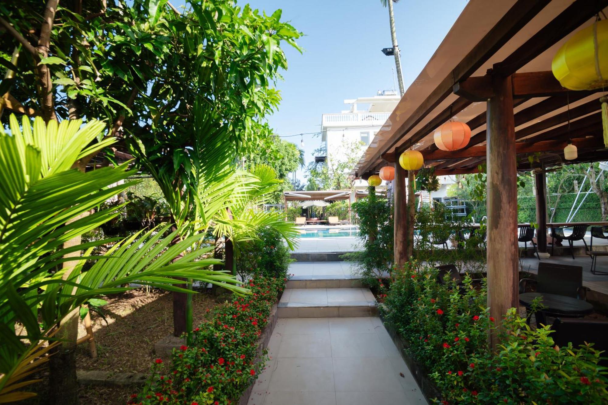Citrus Village