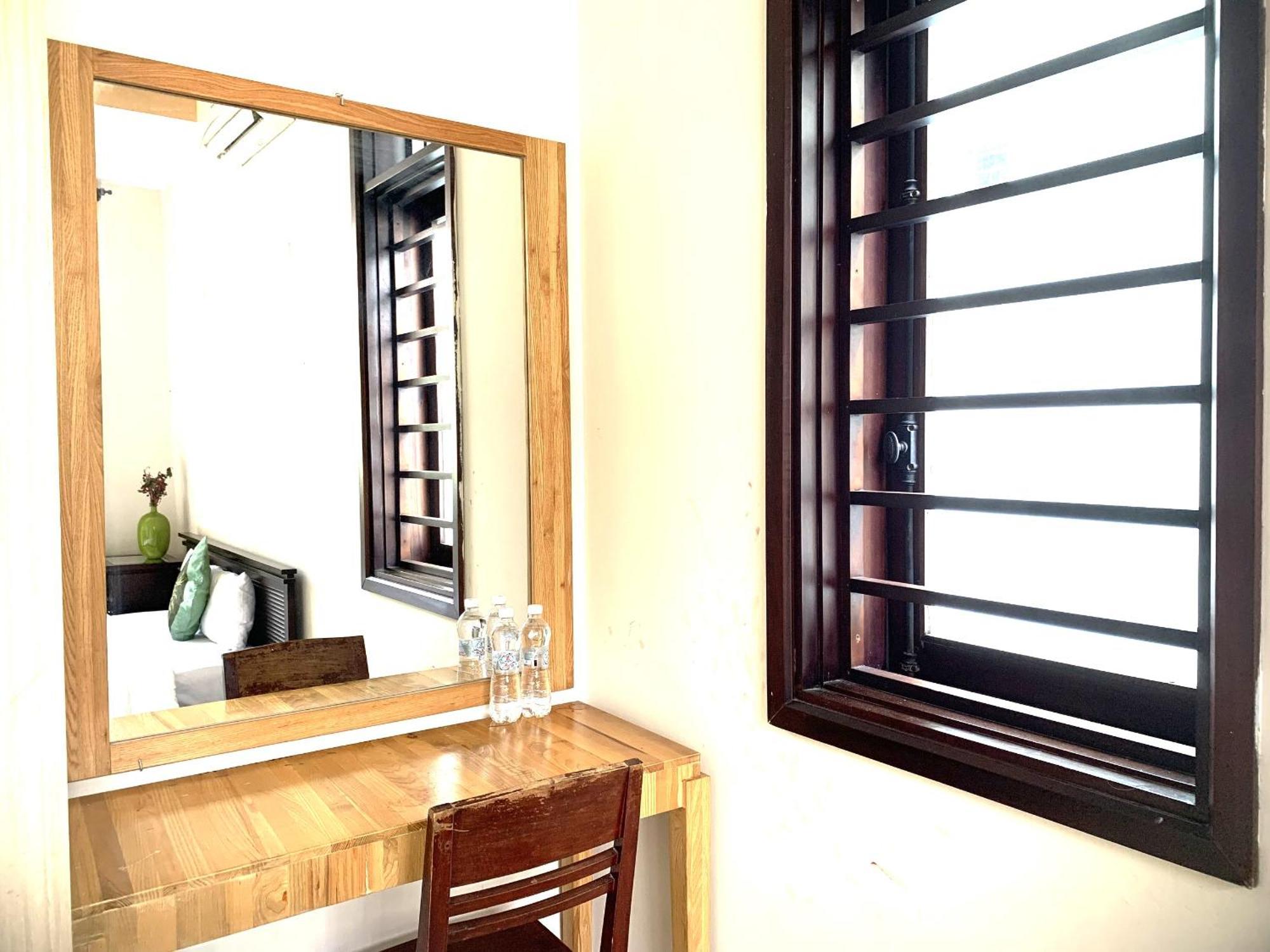 Jolie Homestay *