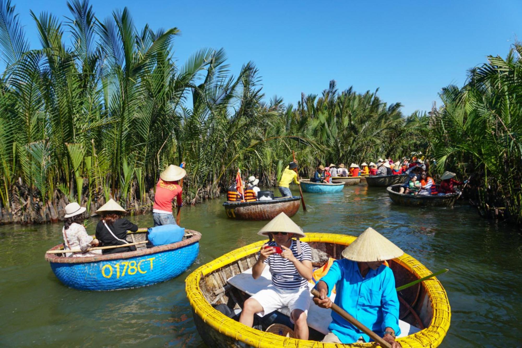 Raon Hoian Hotel 4*
