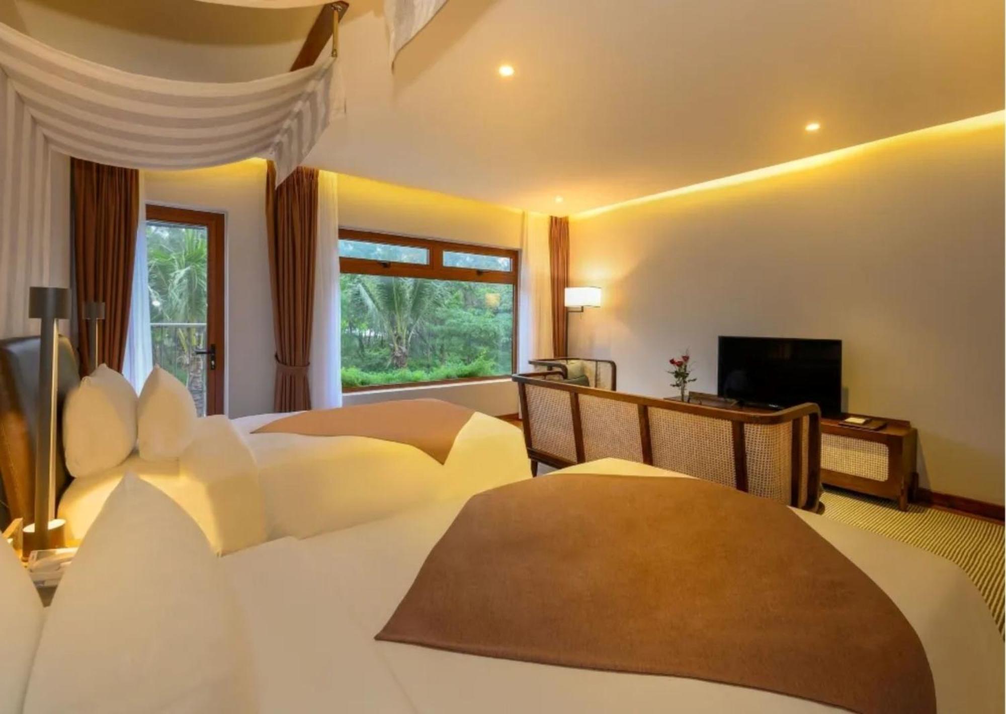 Hotel Ha Ocean Front 4*