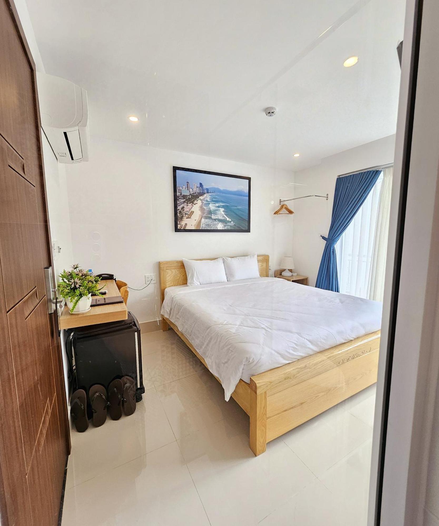 White House Hoi An