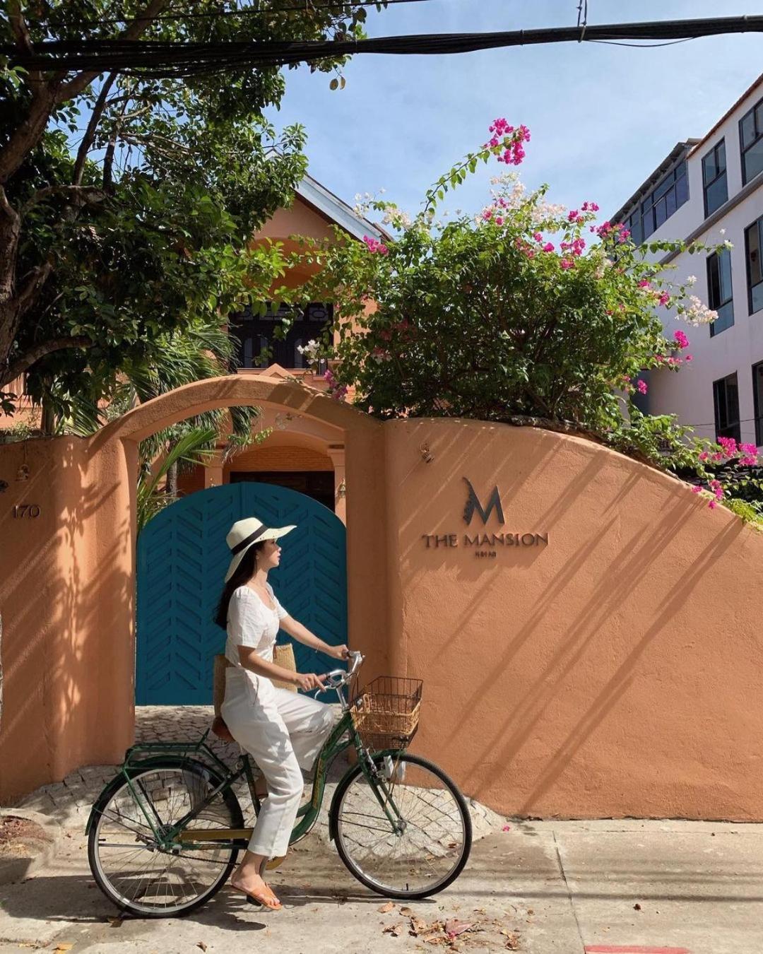 The Mansion By Minova Acomodação com café da manhã 