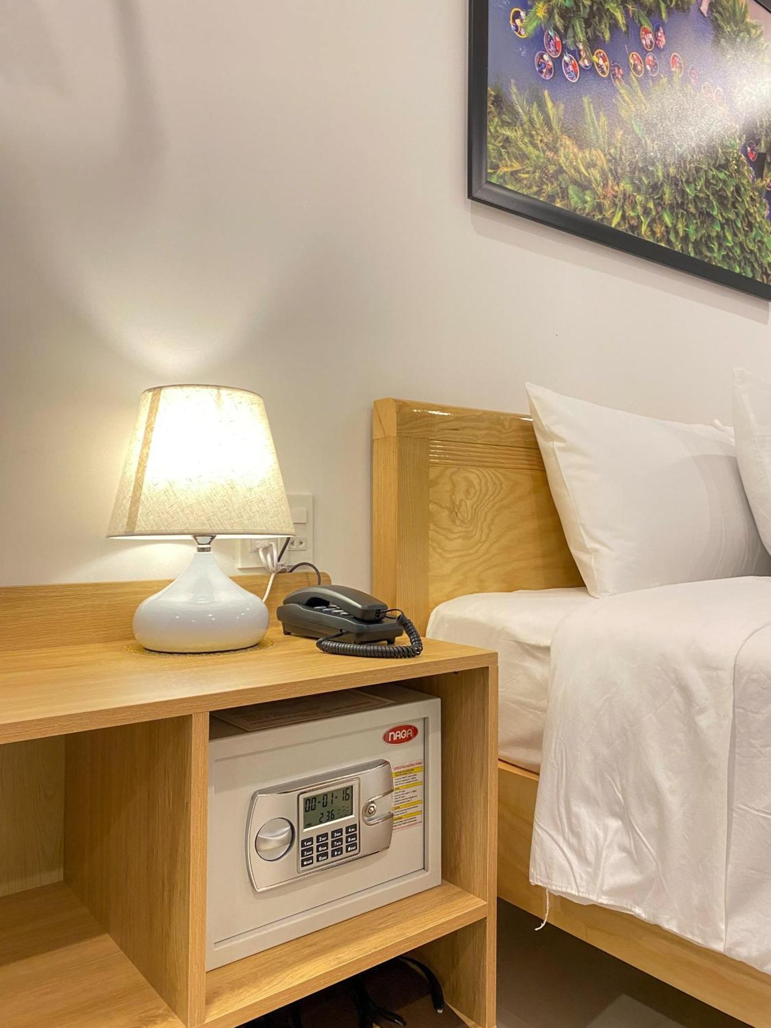 White House Hotel 3*