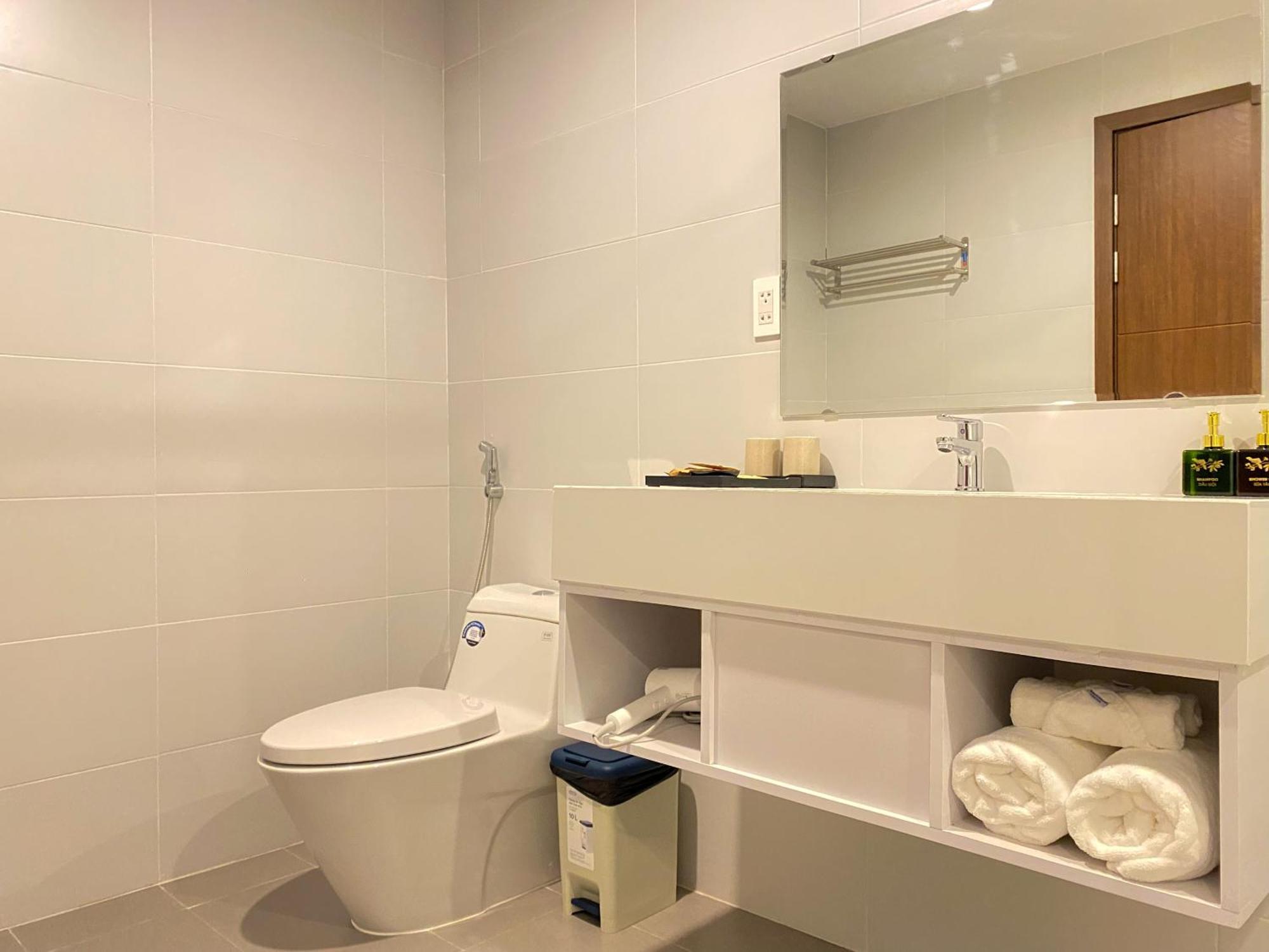 White House 3* Hoi An