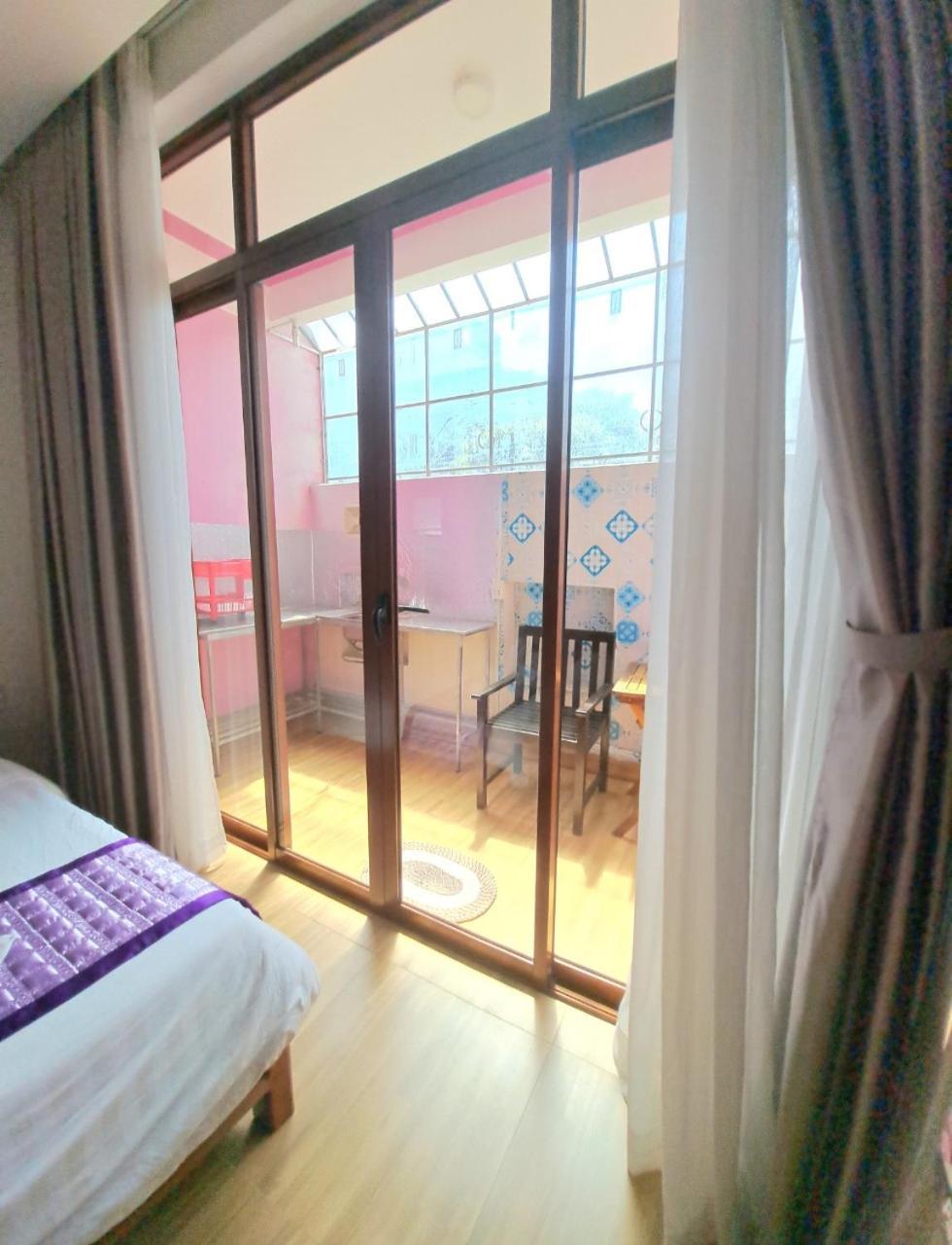 Ms Tri Hoi An