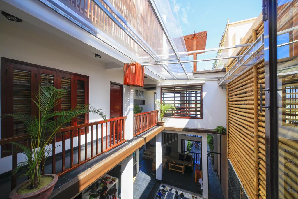 Hijal House Homestay *