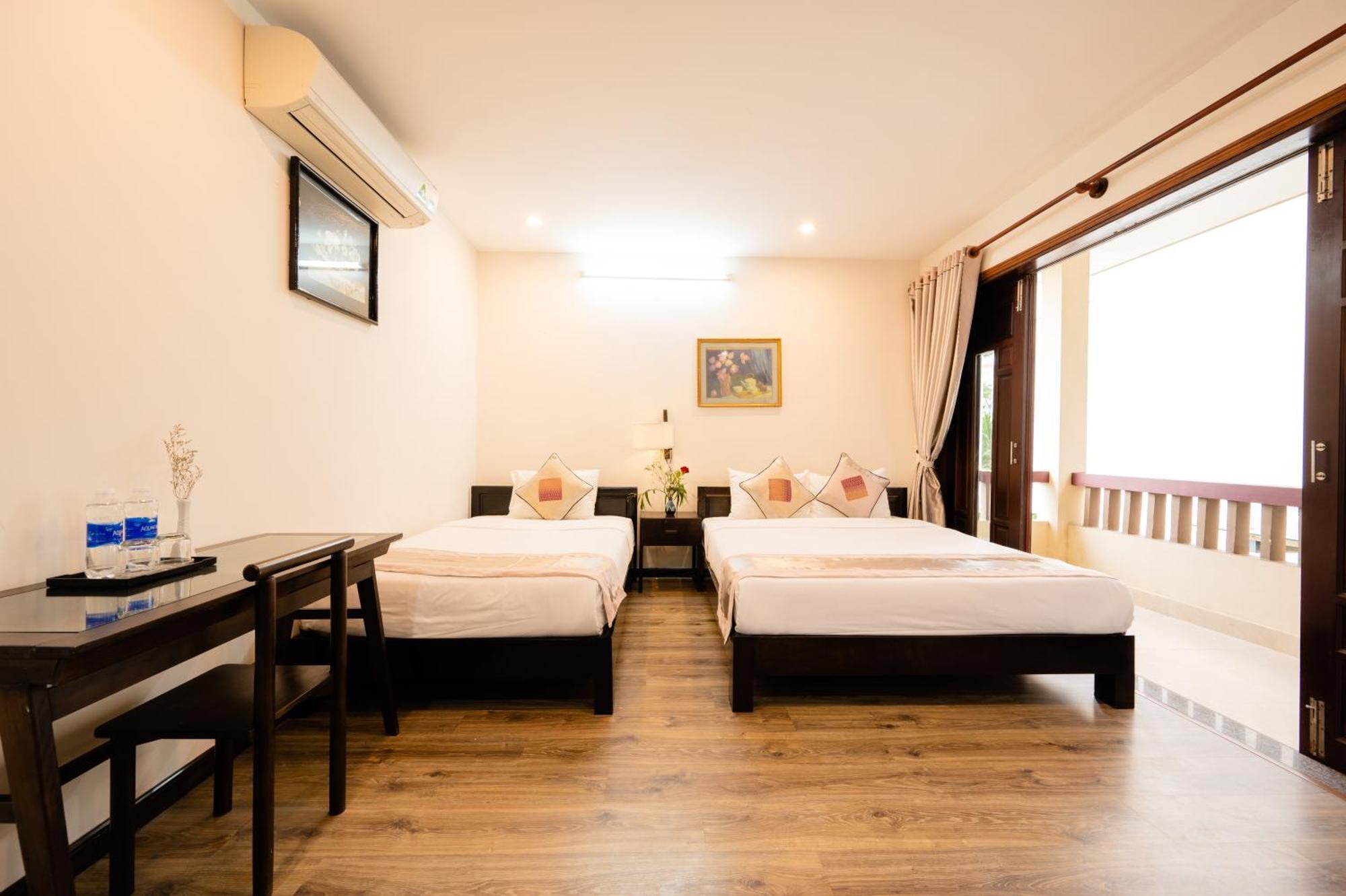 B'lan Riverside 3*