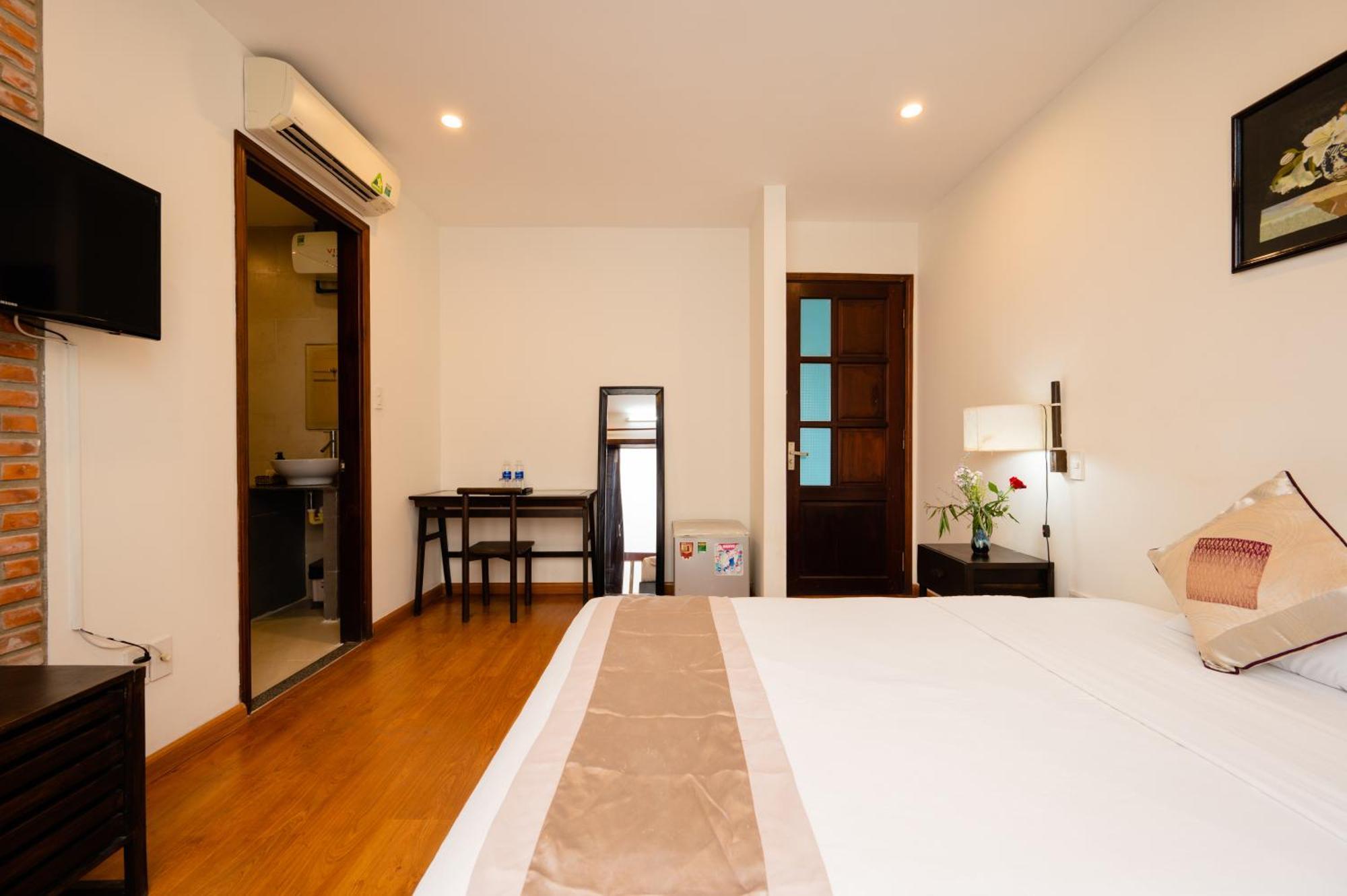 B'lan Riverside 3*