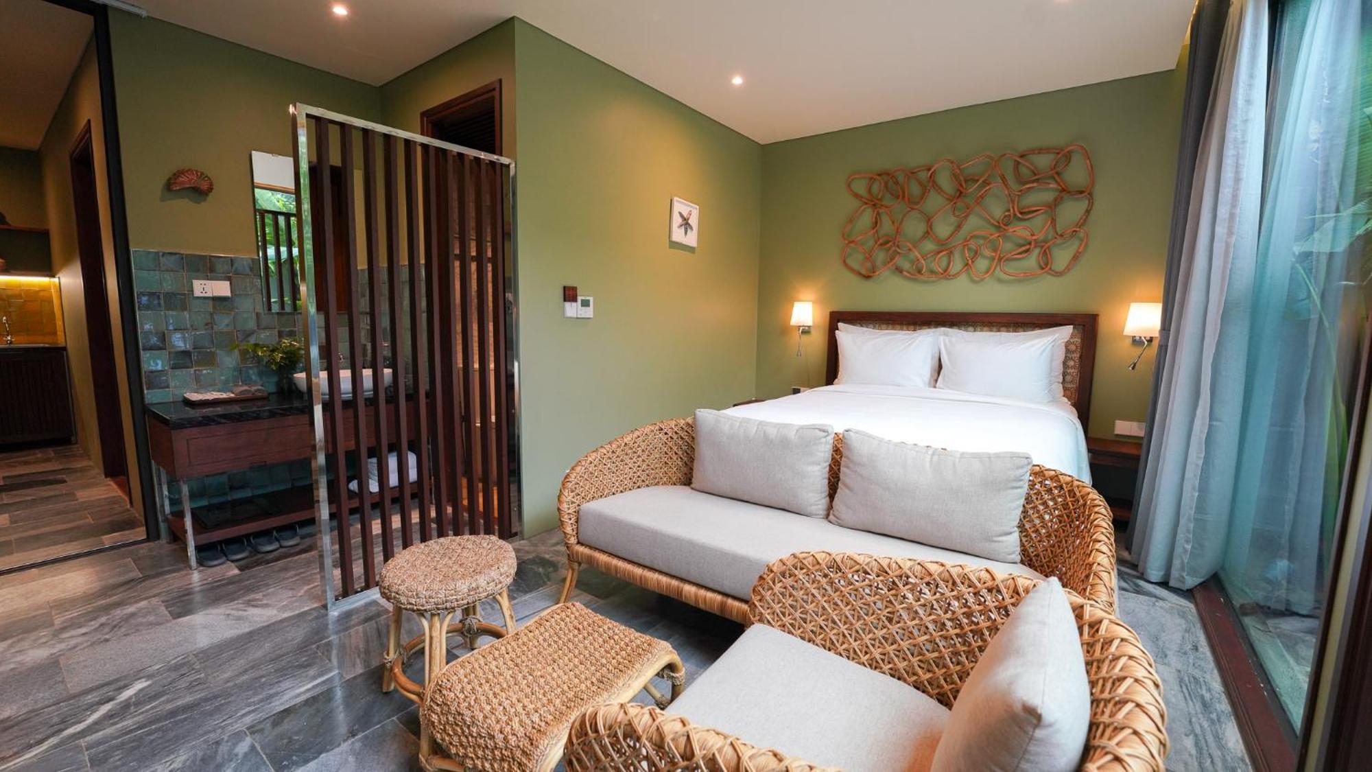 Hotel Chiem Hoian - The Beachside Boutique & Hoi An