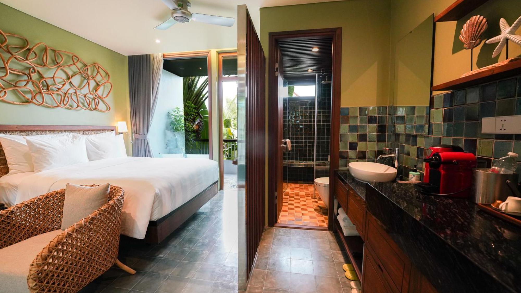 Hotel Chiem Hoian - The Beachside Boutique & Hoi An