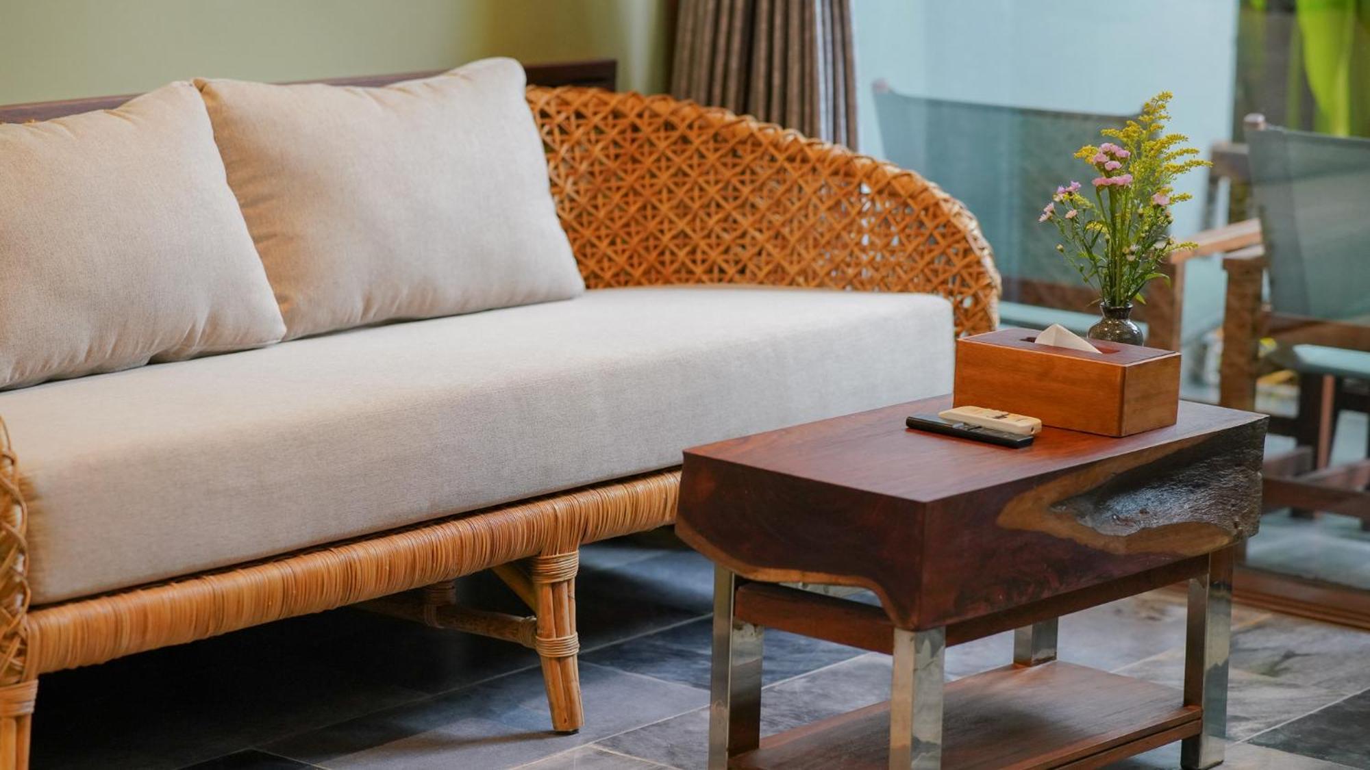 Chiem Hoian - The Beachside Boutique &