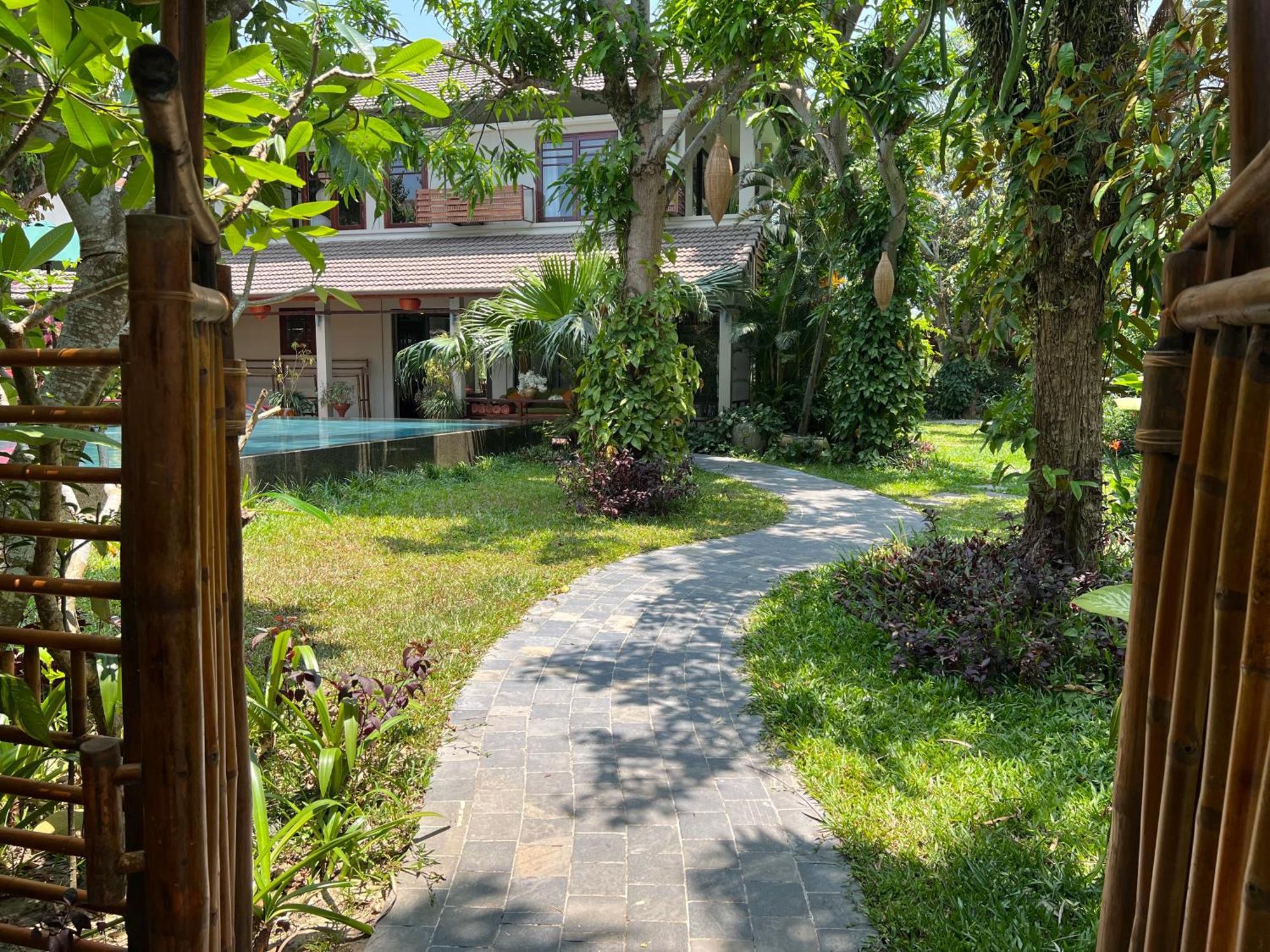 Anicca Riverside Holiday home *