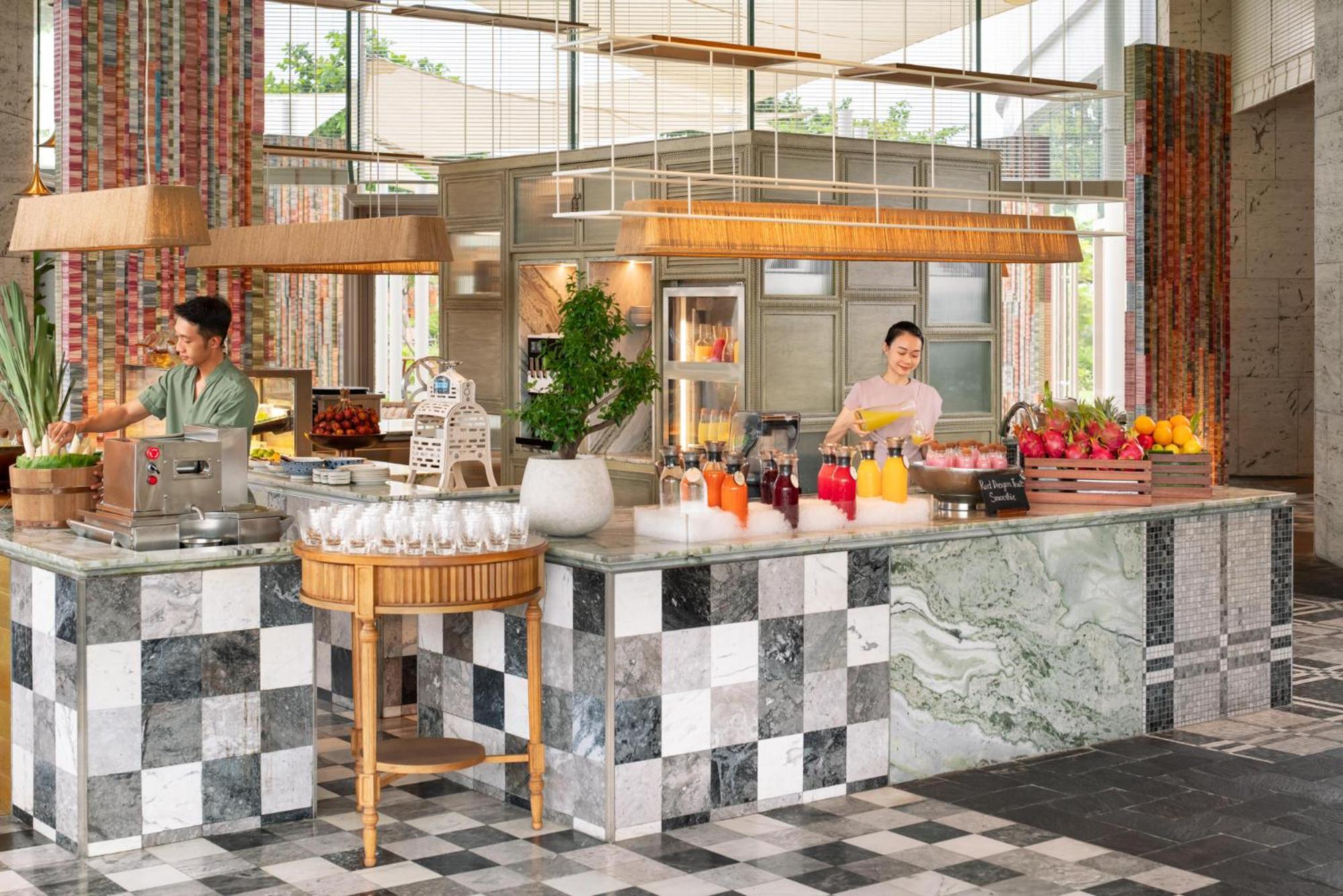 New World Hoiana Khu nghỉ mát 5*