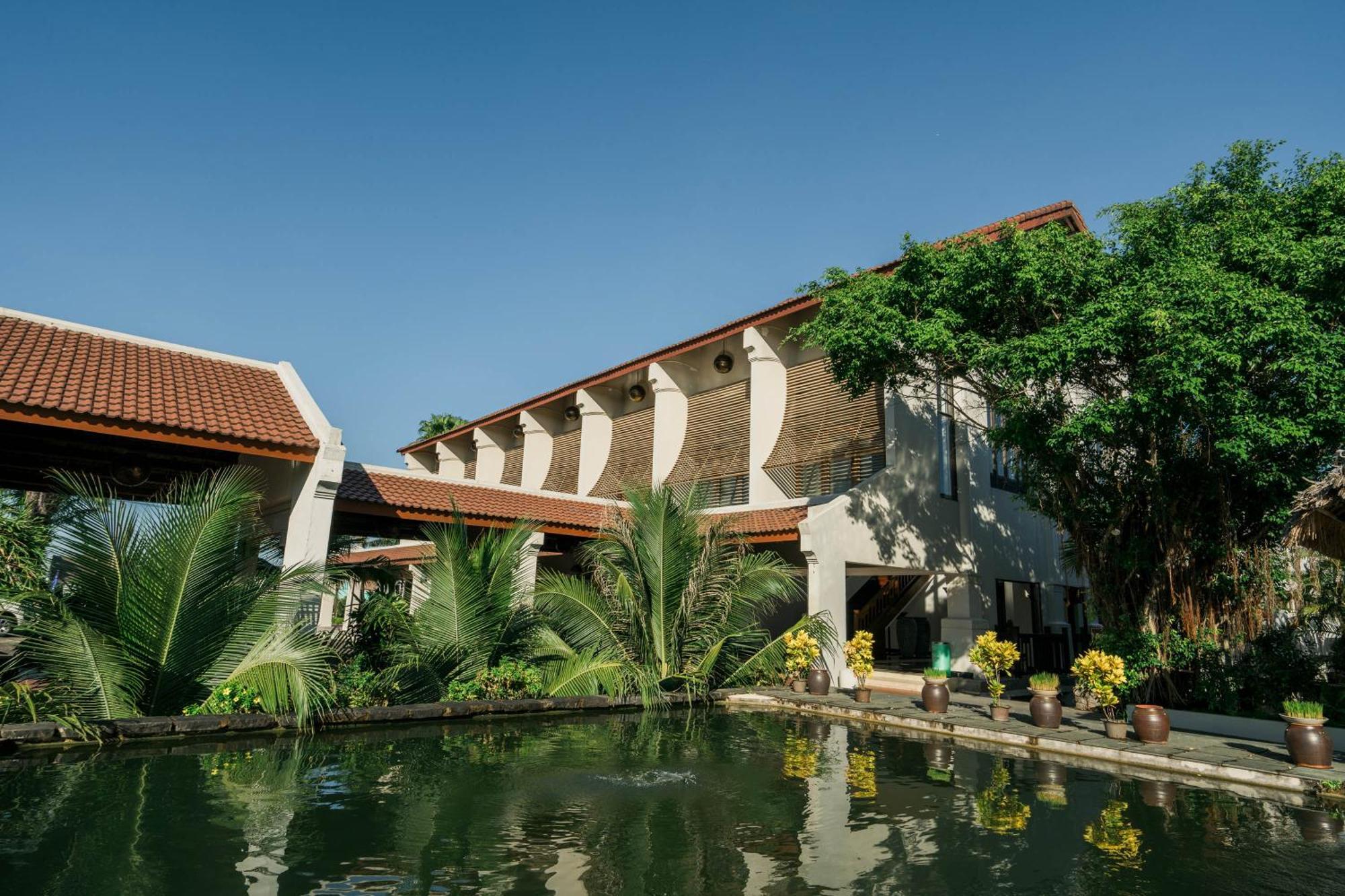 Palm Garden & Tempat peranginan 5*