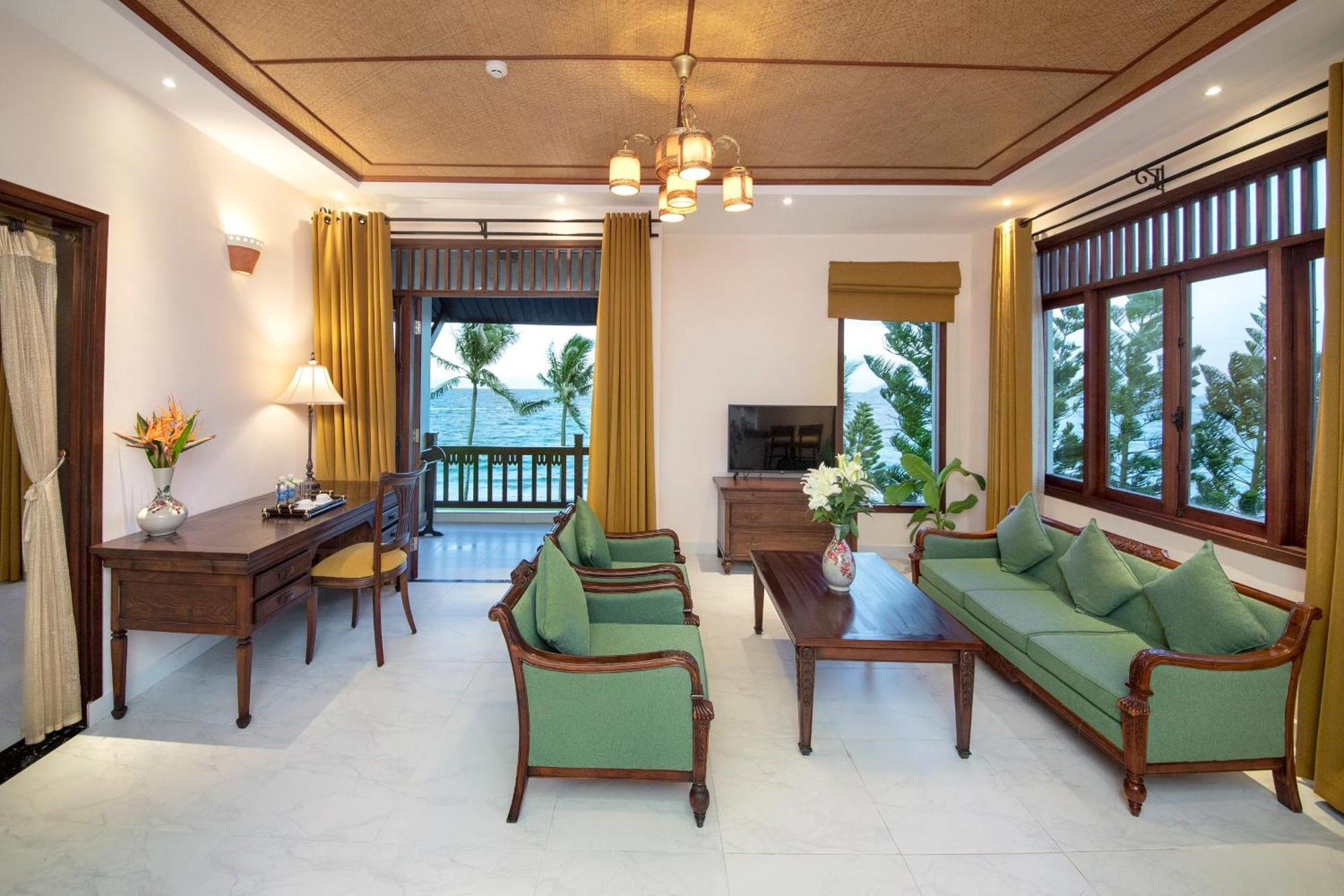 Palm Garden & Tempat peranginan 5*