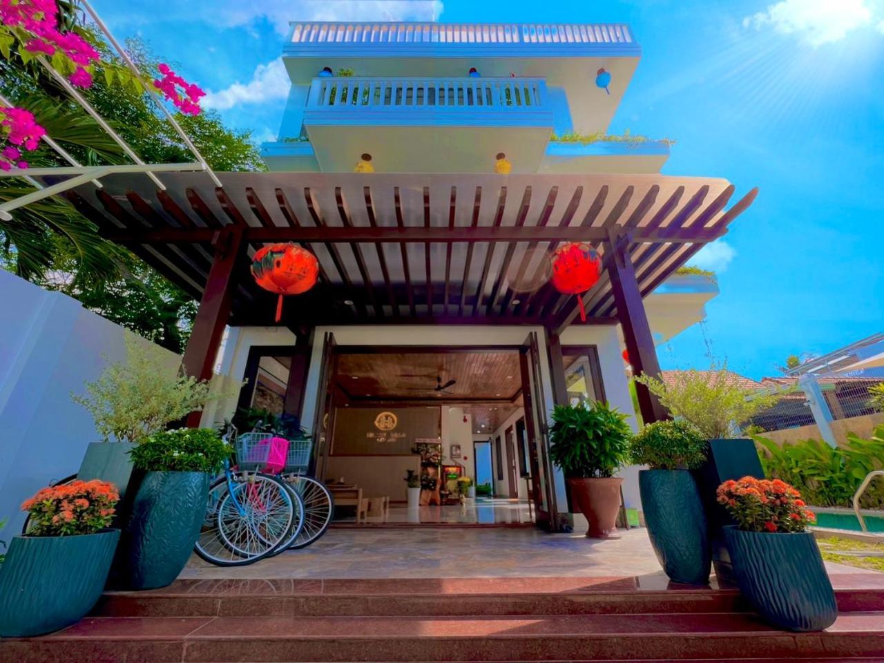 Hilary Boutique Hoi An