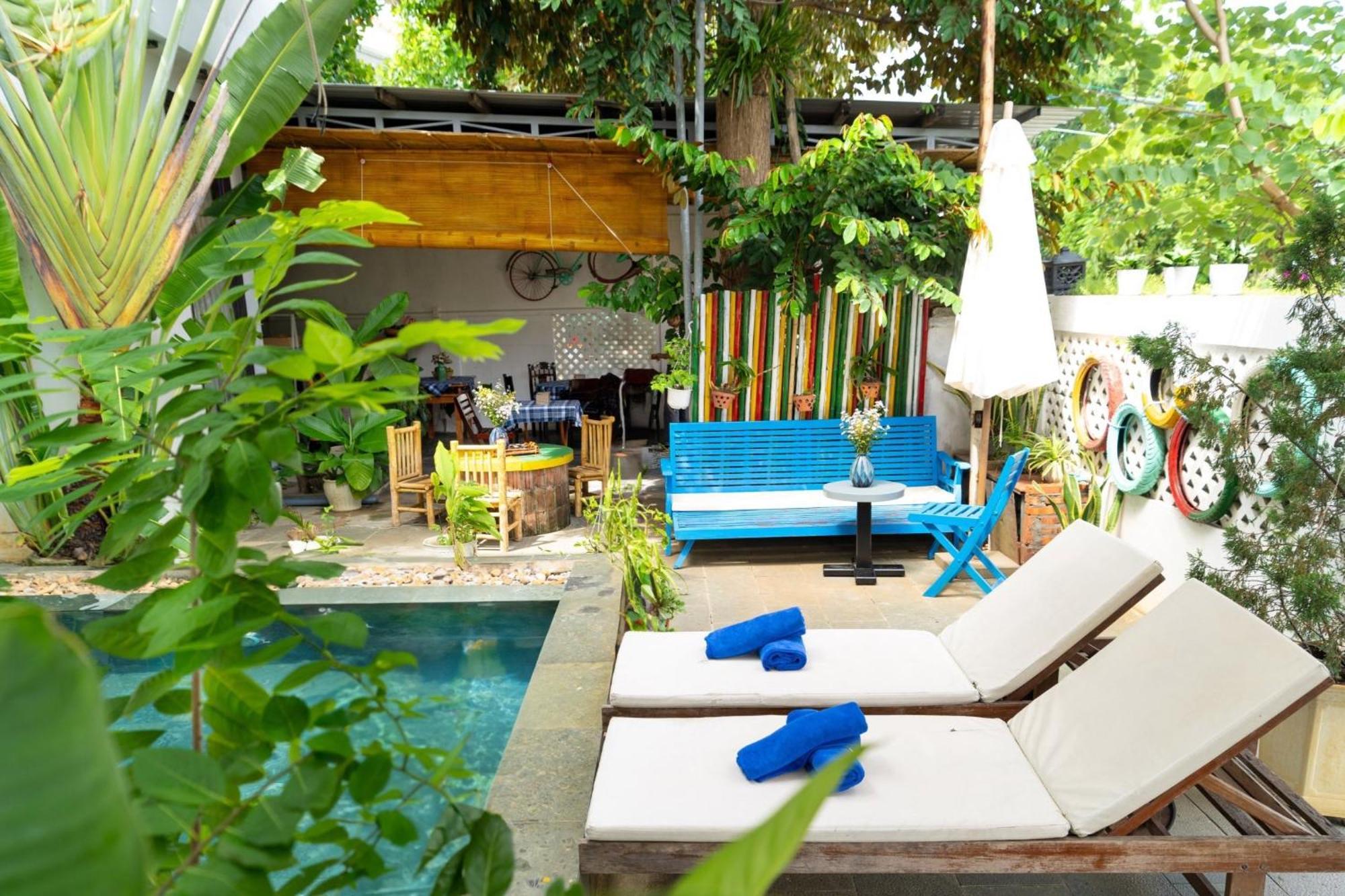 5 Coconut * Hoi An