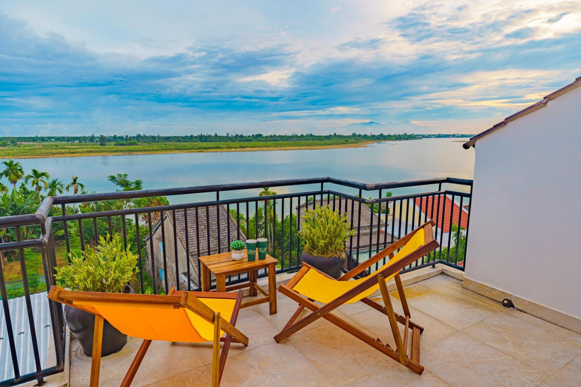 Homestay Ha Mountain View Pool
