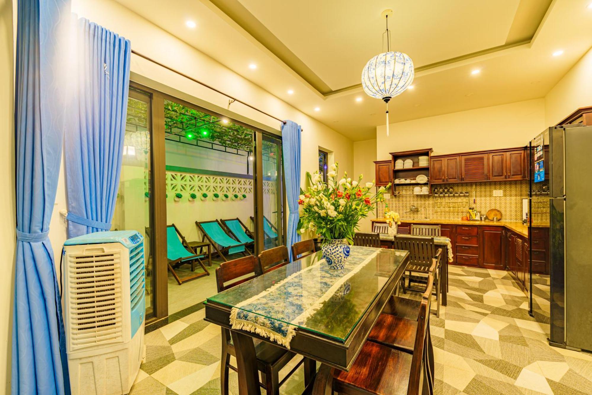 Ha Mountain View Pool Homestay
