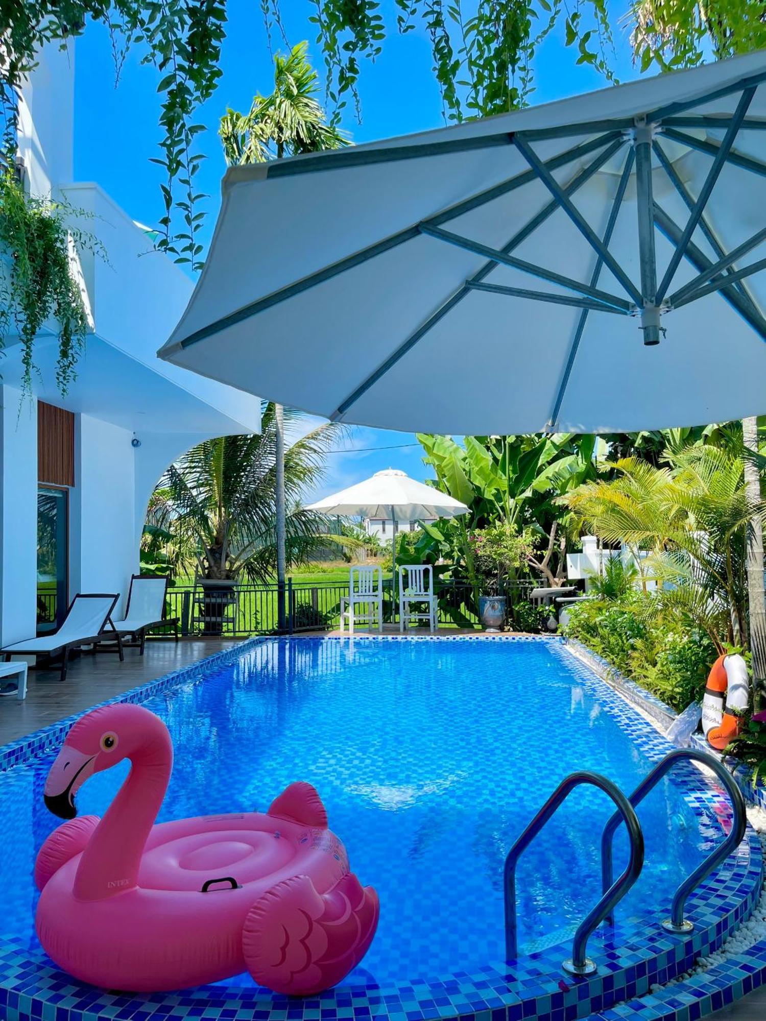 Tai Ngoc Thao Bed & Breakfast *