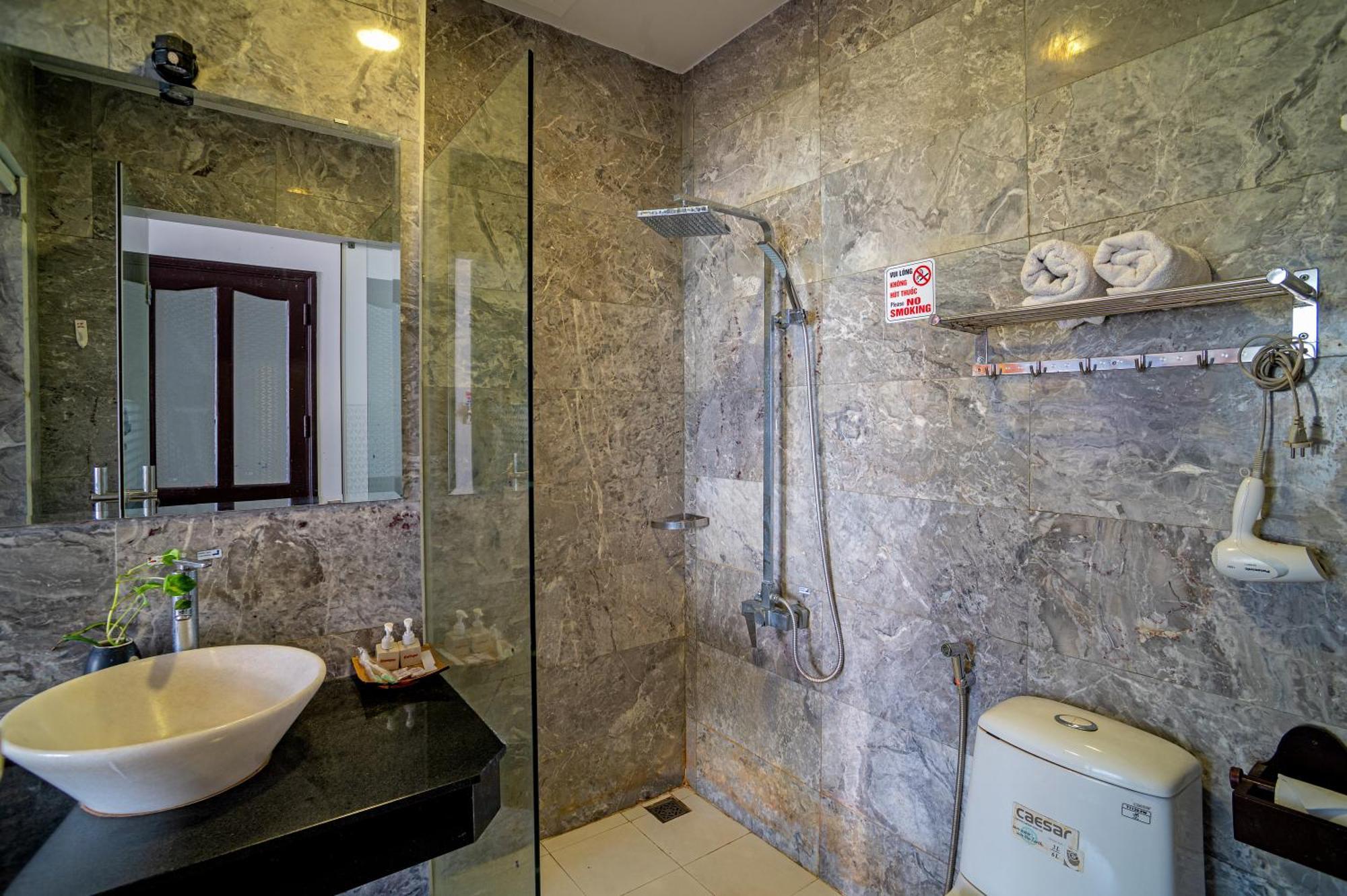 Ở trọ The House 36