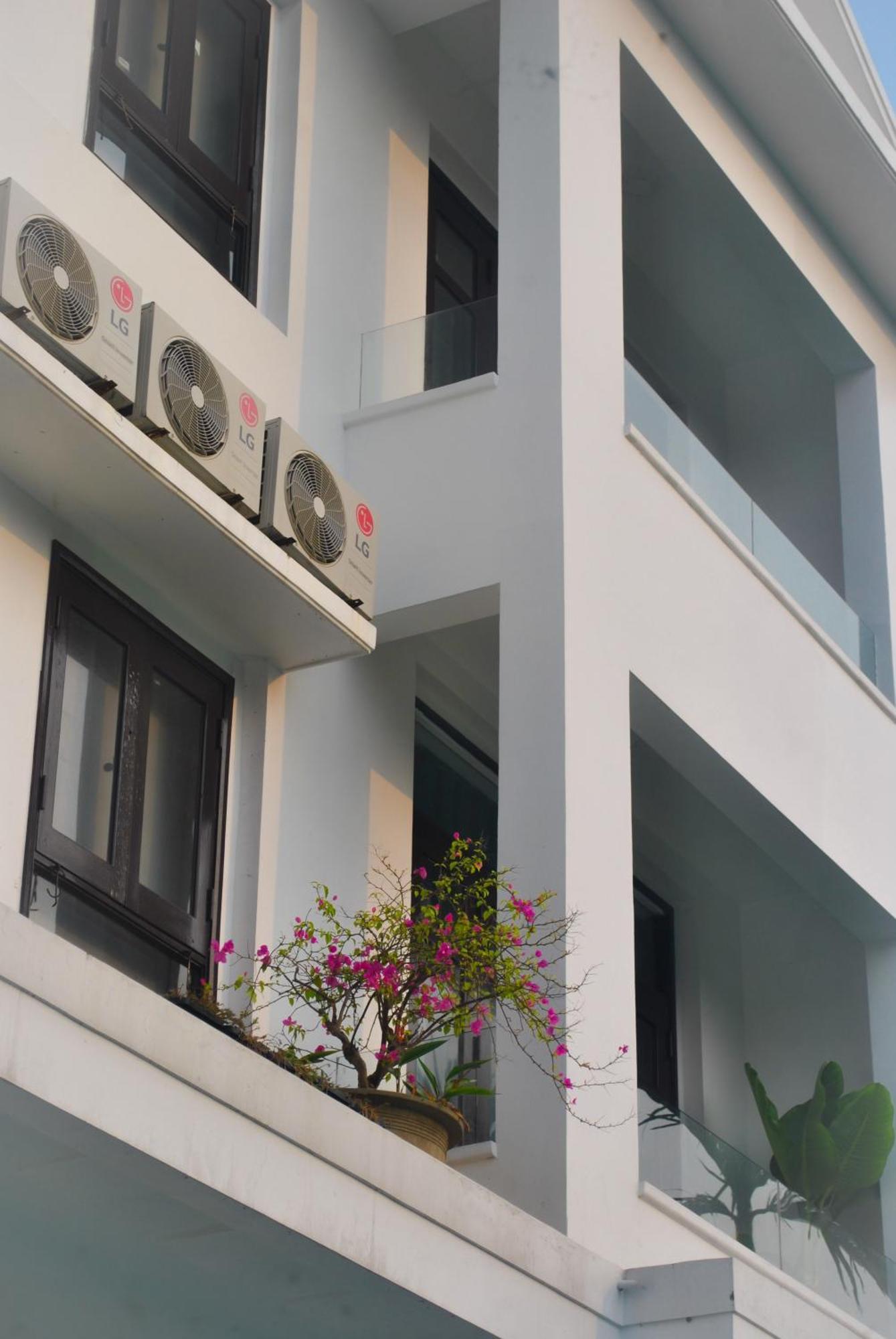 Lotus Aroma Hotel Hoi An