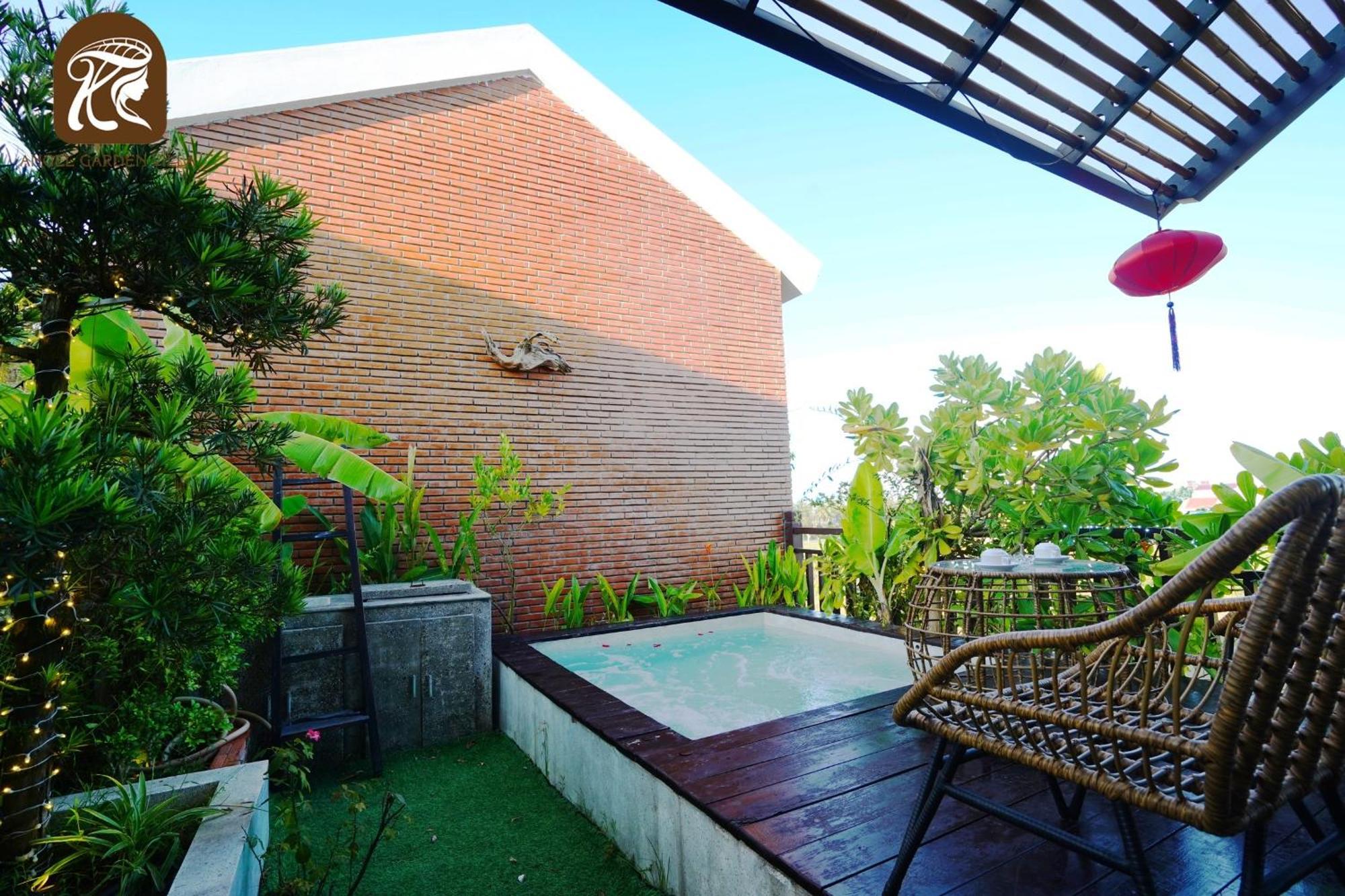 Angel Garden Hotel 3*