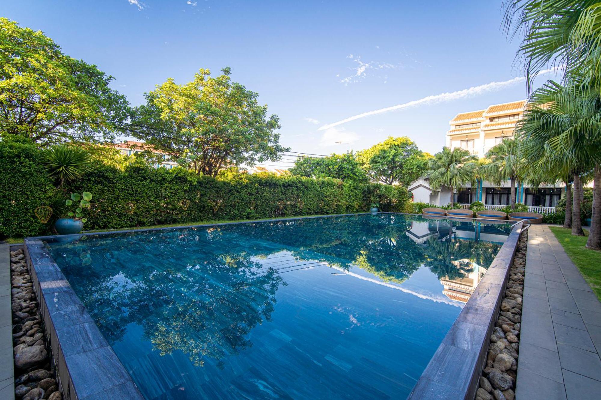 Hotel Thanh Binh Riverside 4*