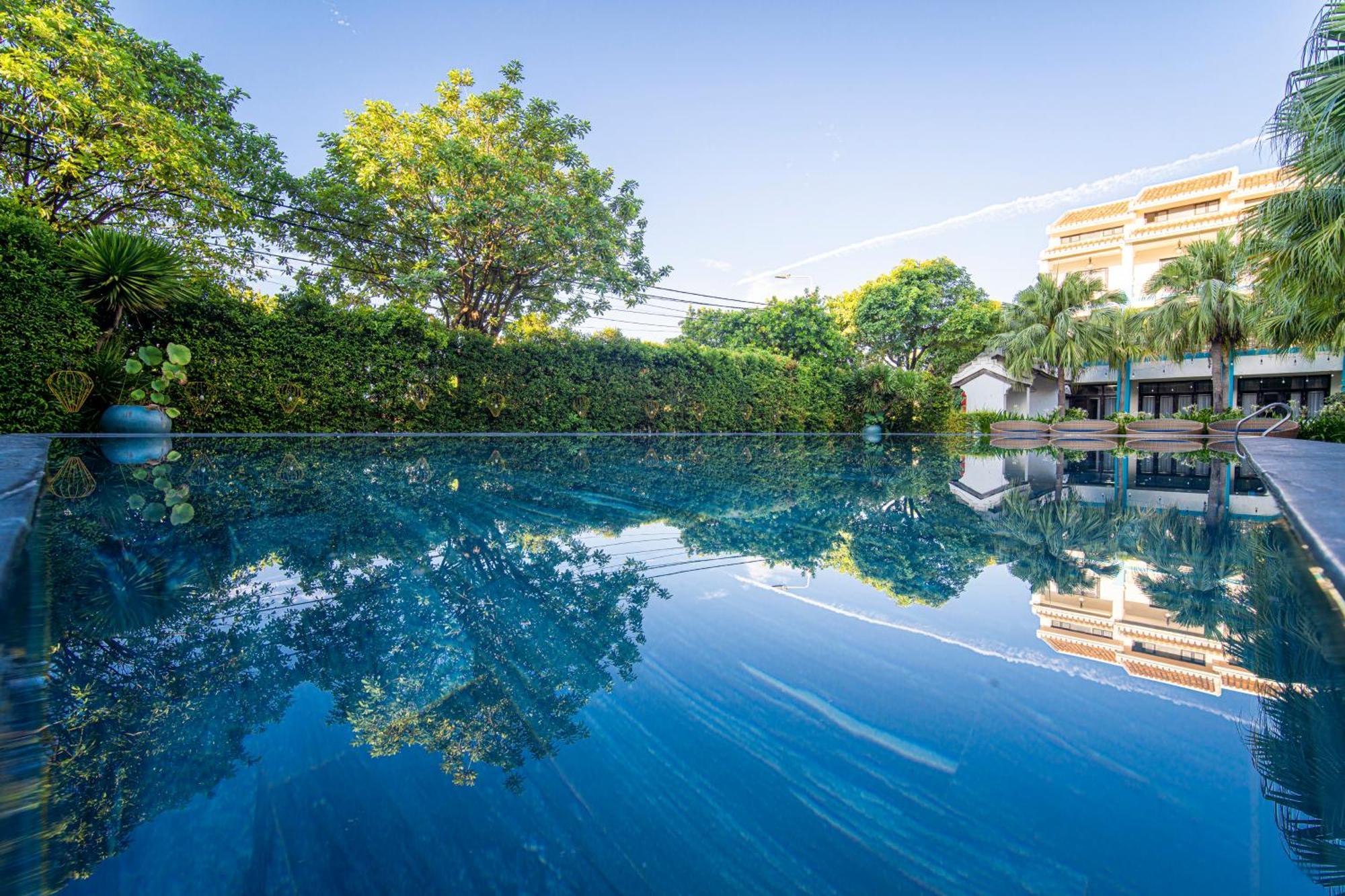 Thanh Binh Riverside 4*
