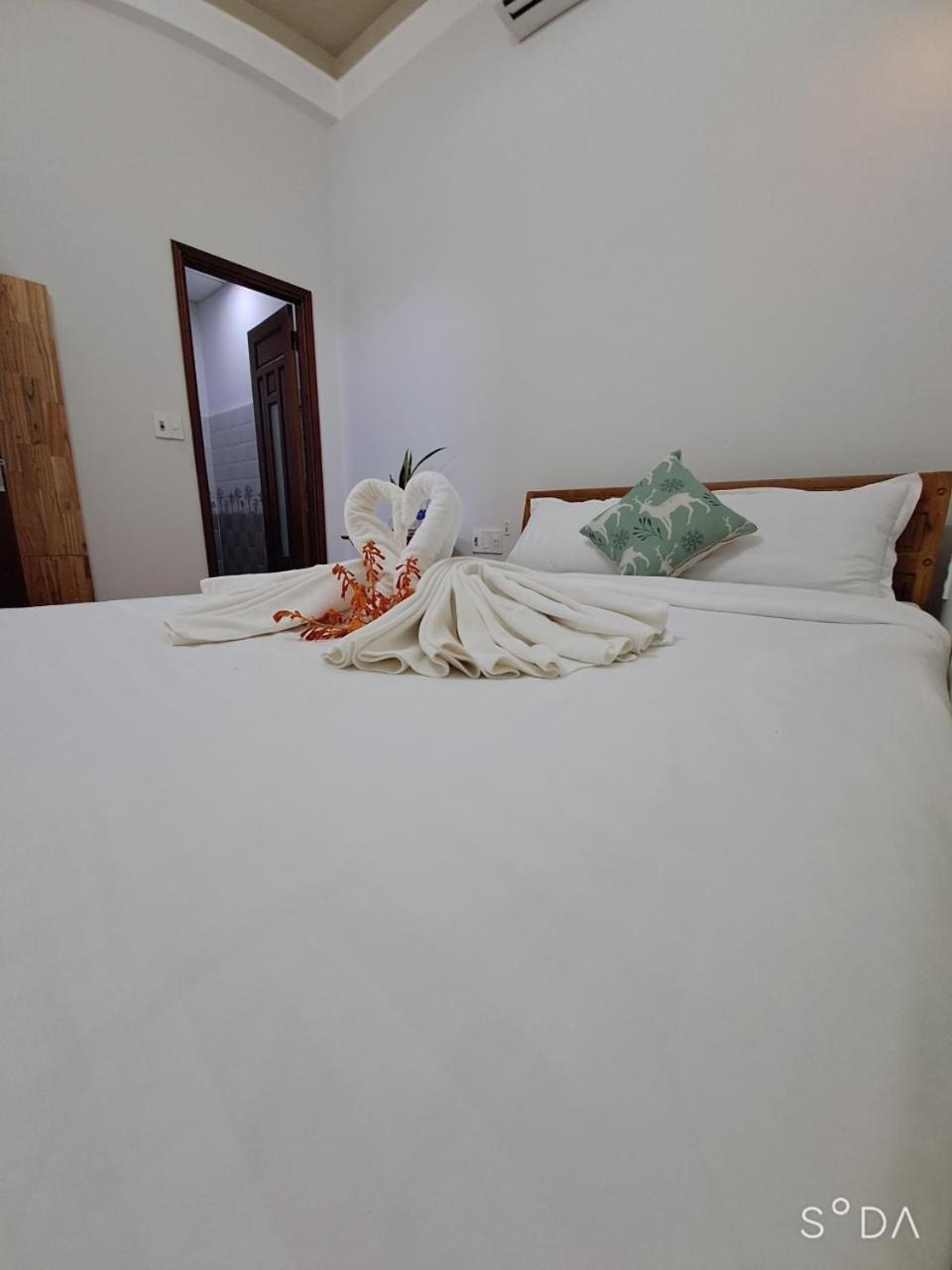 Cong Man Cham Island Aparthotel *