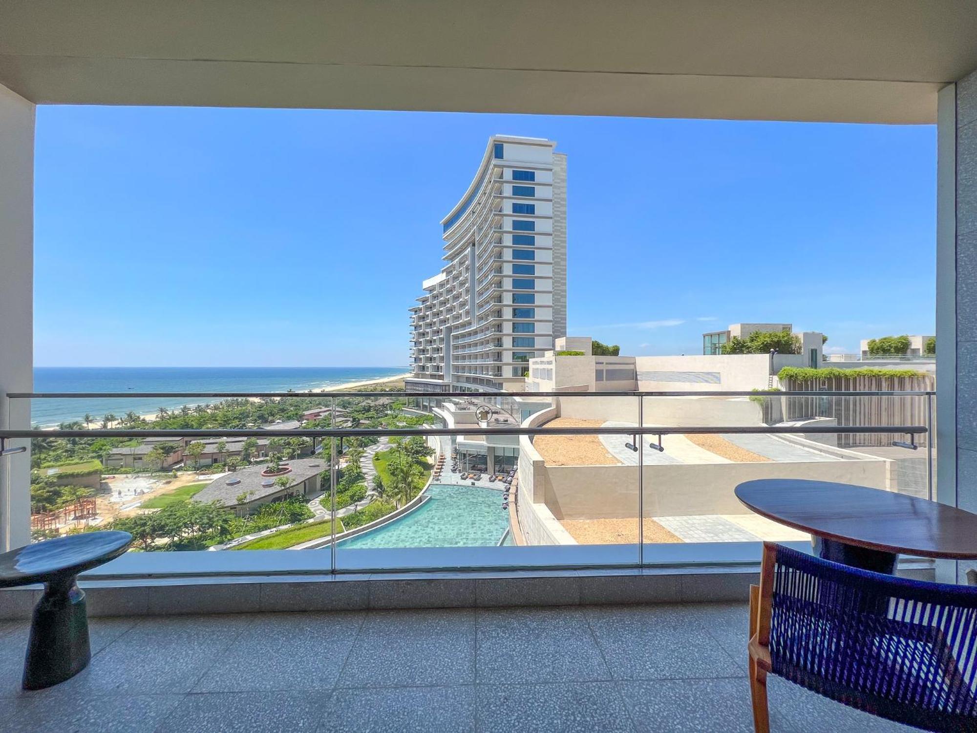 Khu nghỉ mát New World Hoiana 5*