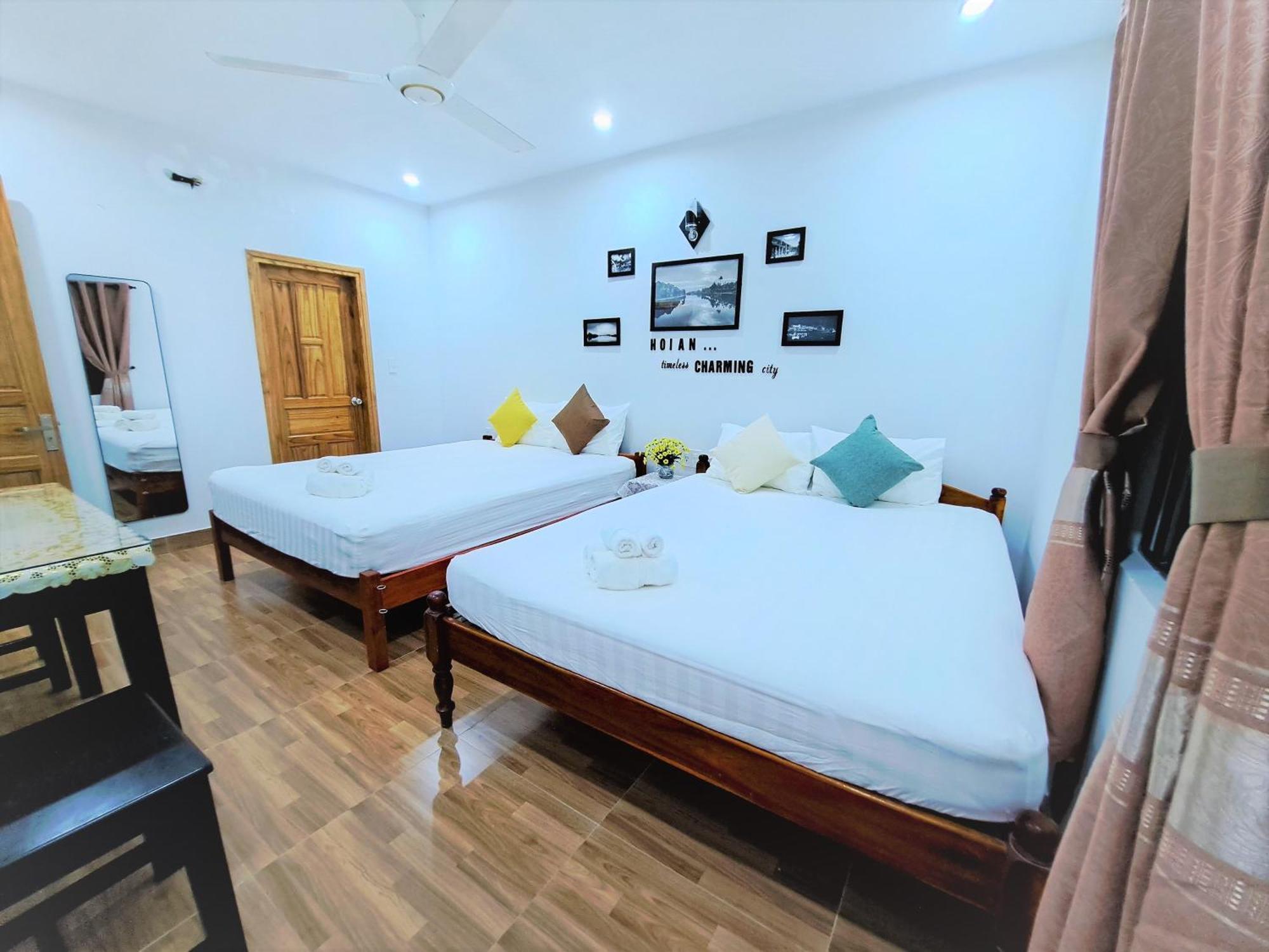 Town Hotel 3*