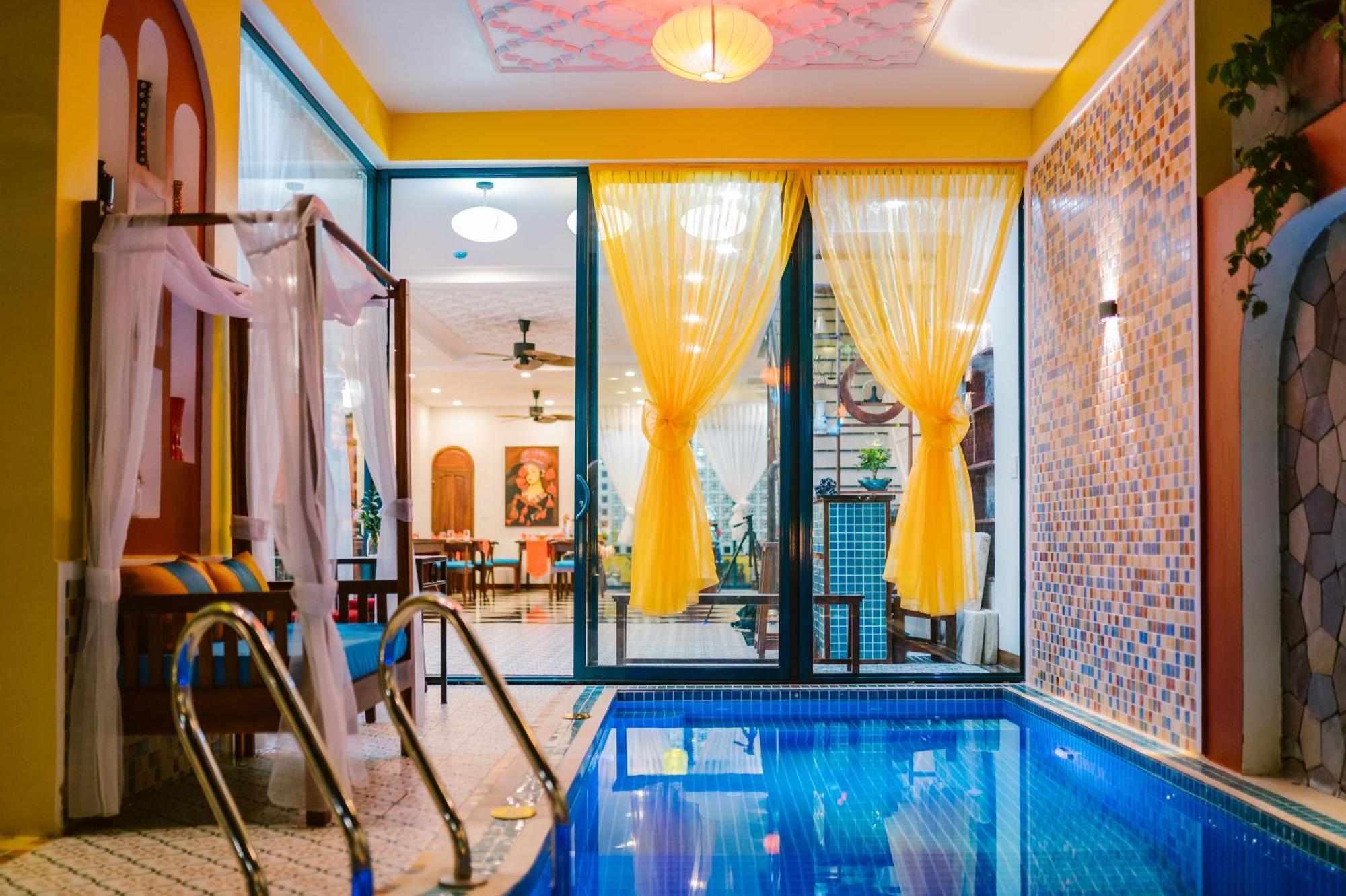 Hotel De'colore 4*