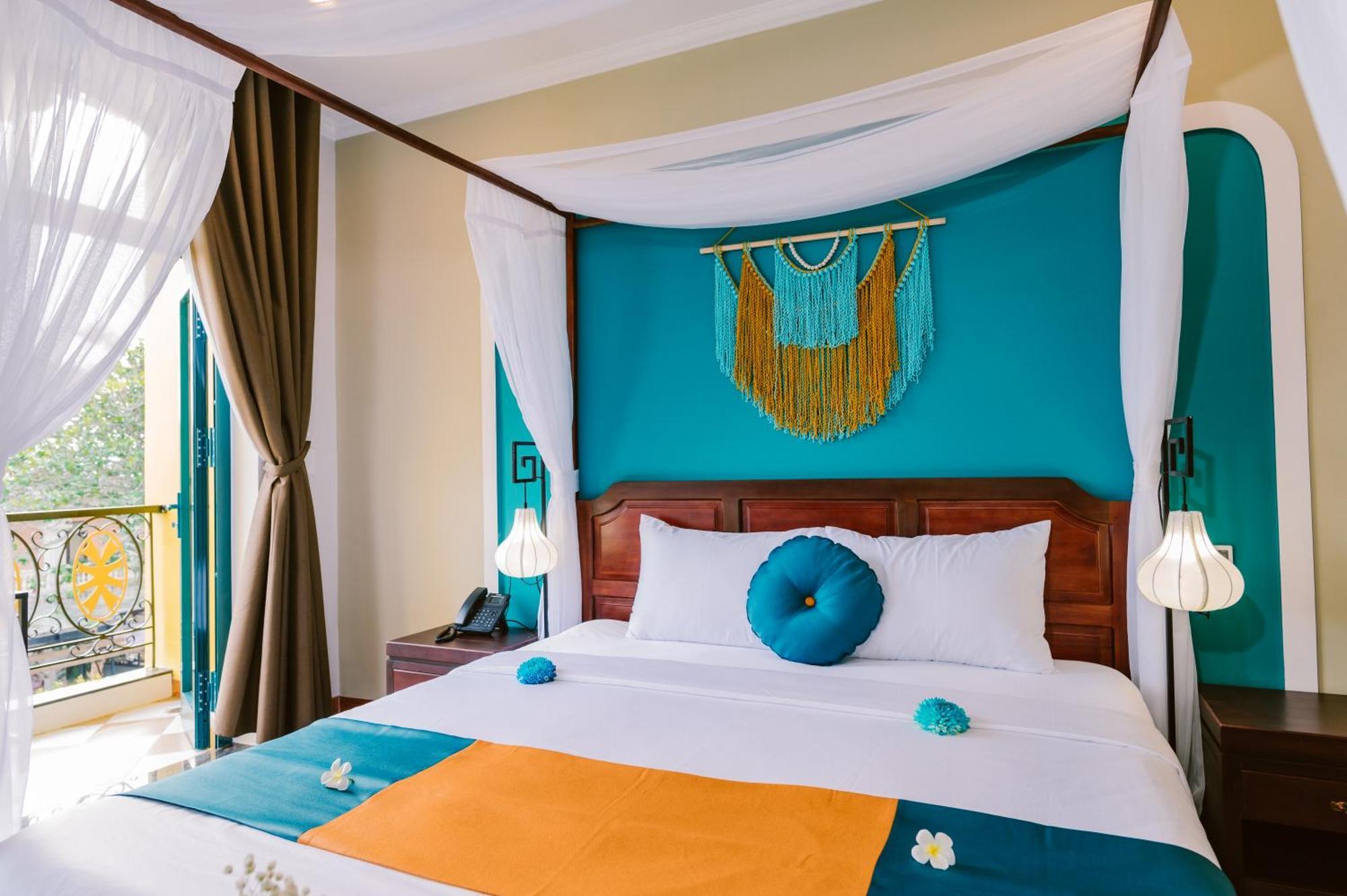 Hotel De'colore Hoi An