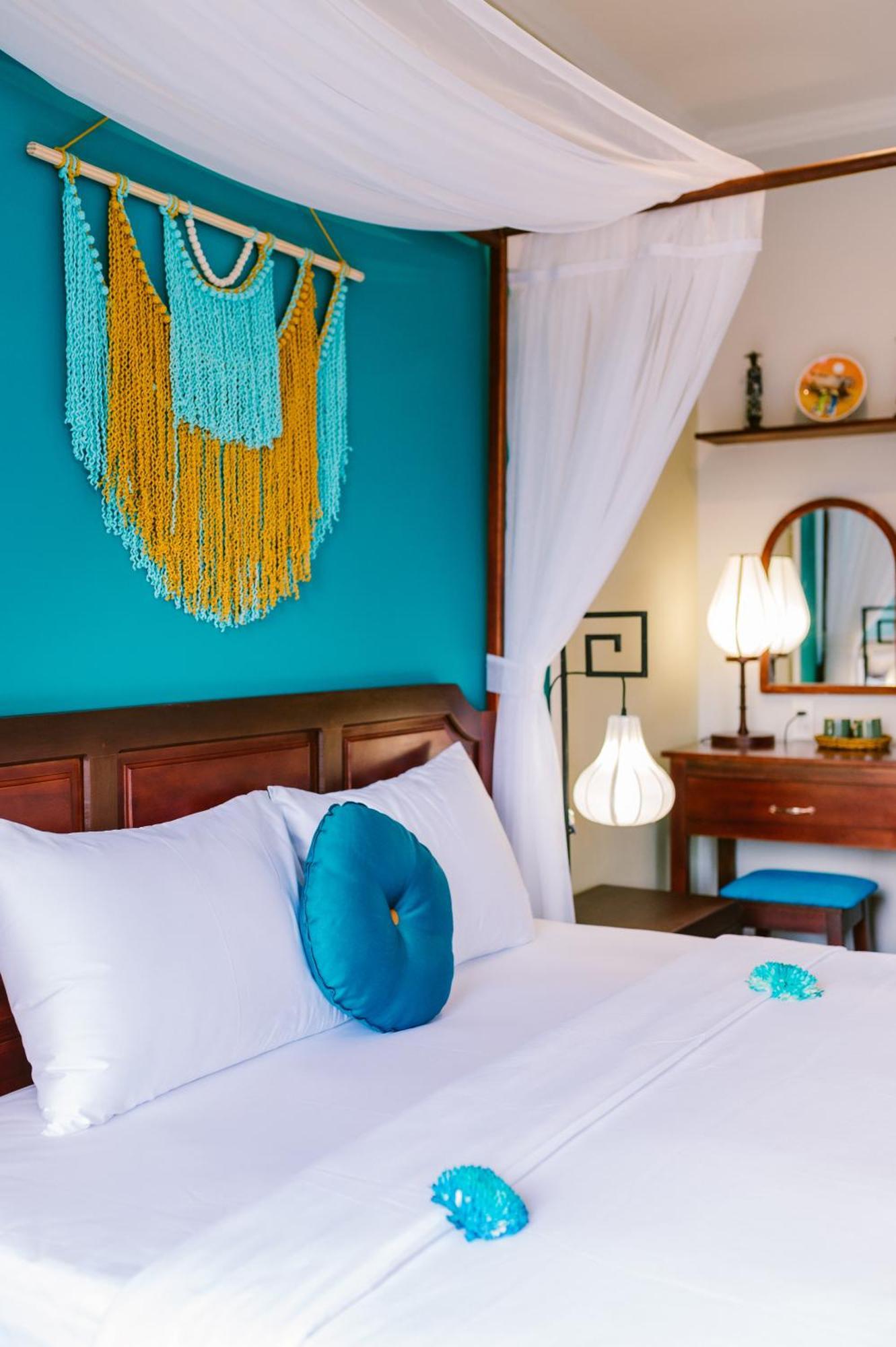 Hotel De'colore Hoi An