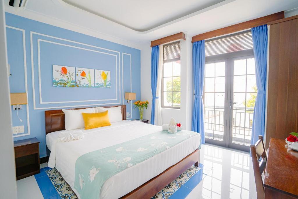 Vin Star Hoian Hotel *