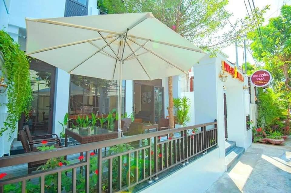 Vin Star Hoian *