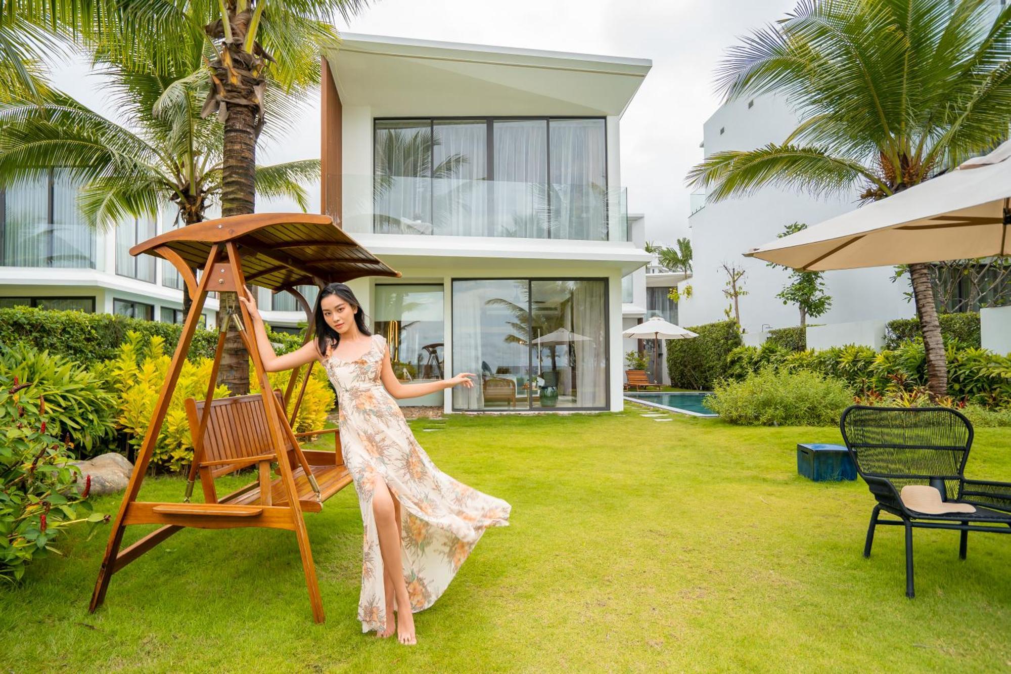 Resort Wyndham Royal Beachfront & Hoi An