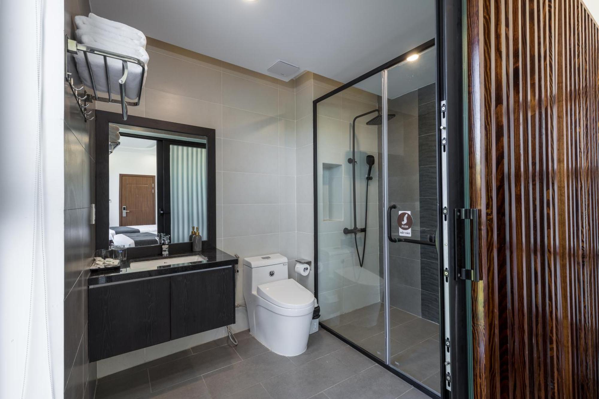 Charm Champion Hoian Aparthotel