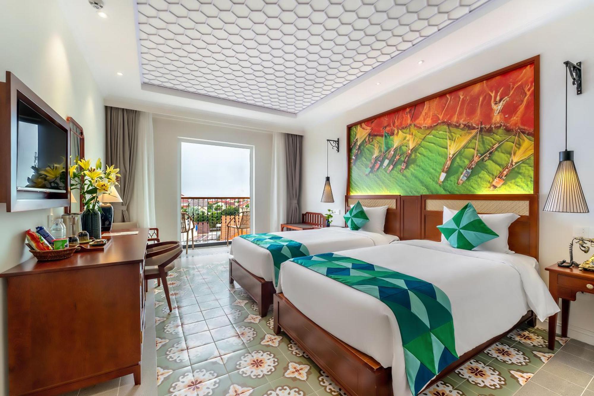 Amina Lantana & Hotel Hoi An