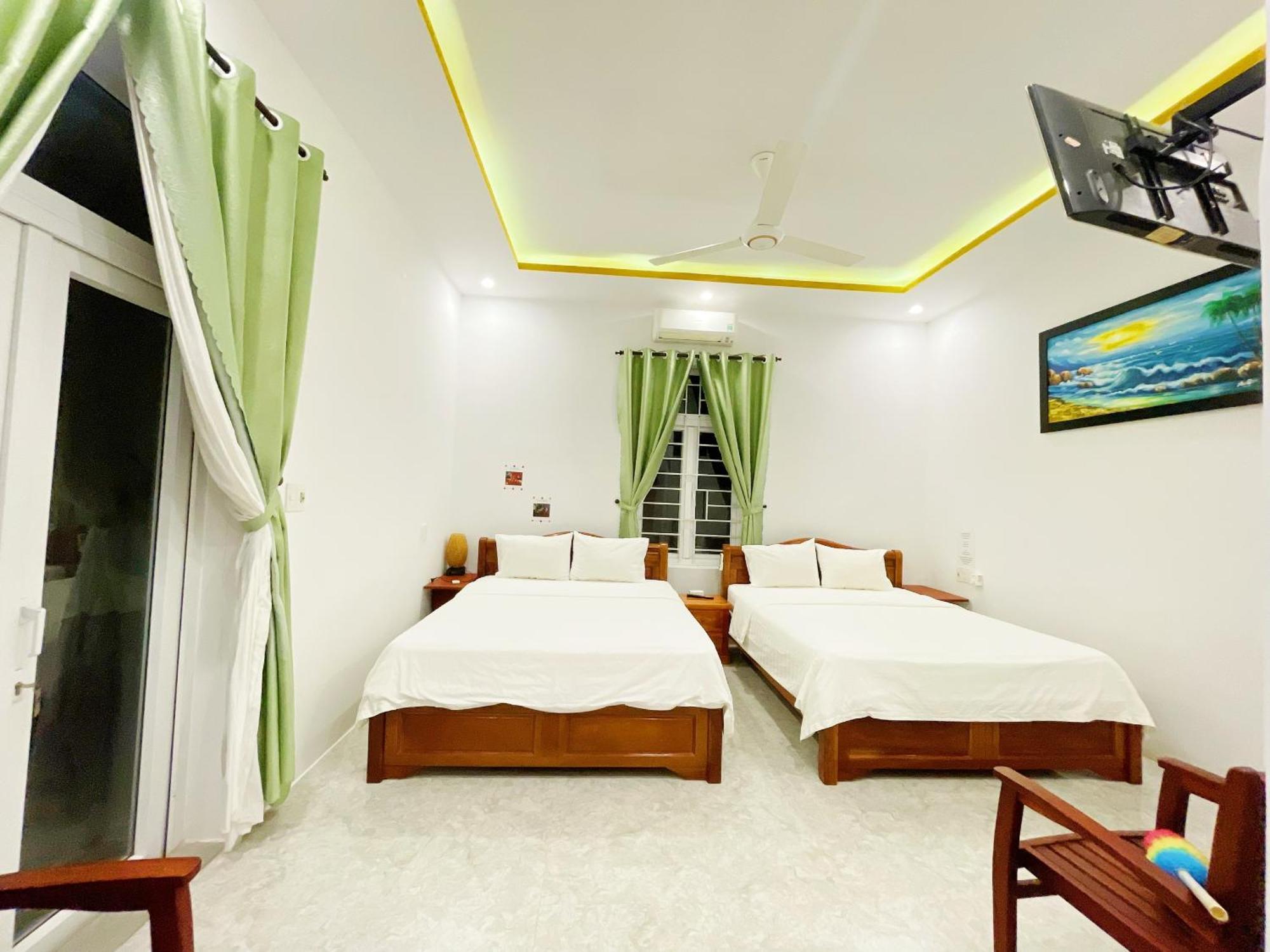Nhà Dân Biển Cát Trắng An Bàng *