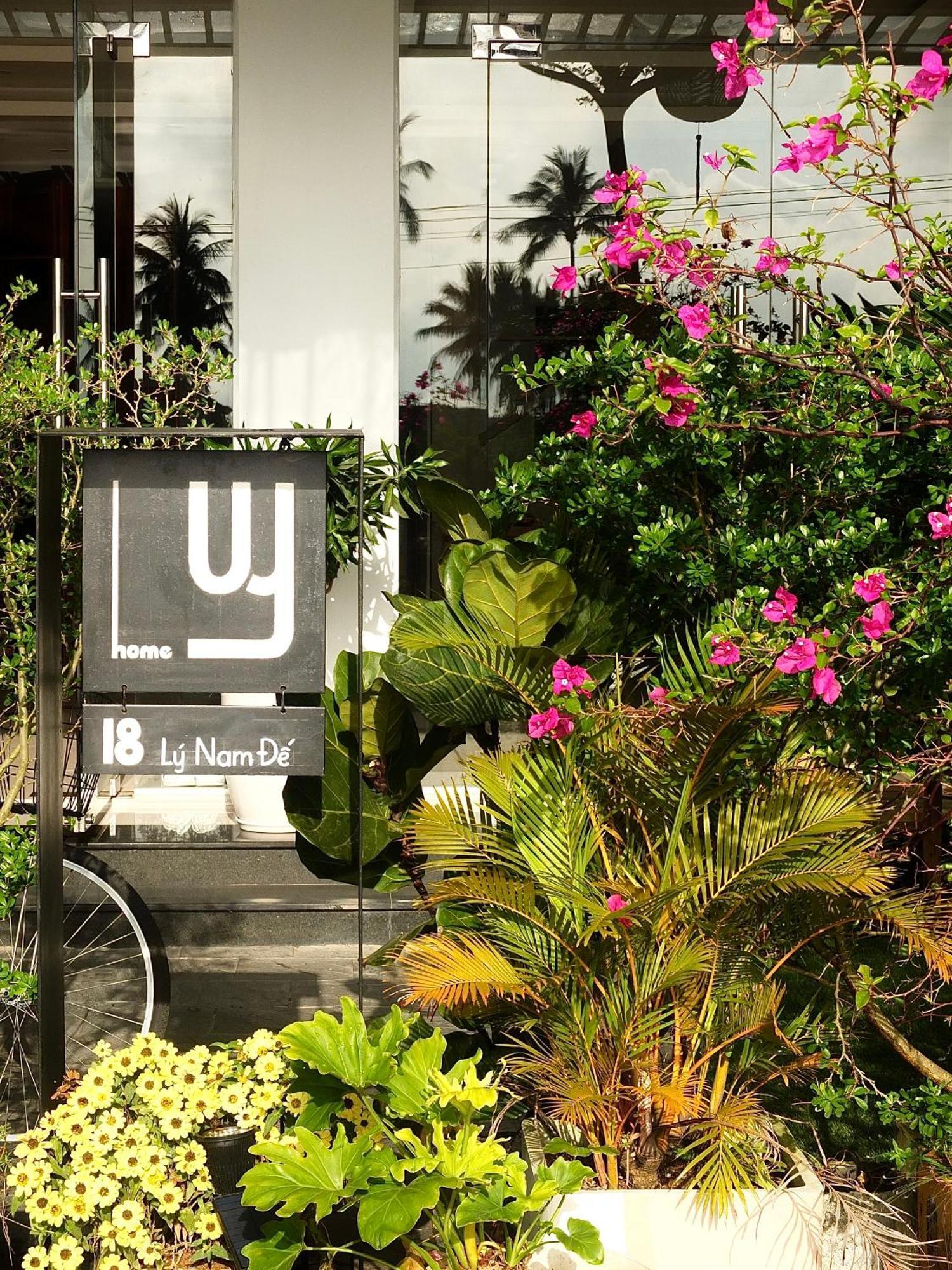 Homestay Lacovy Hoi An