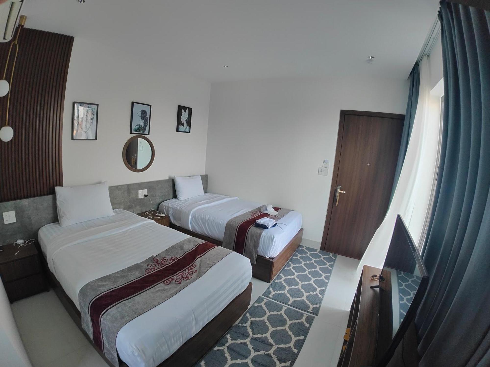 Hotel The Dragon