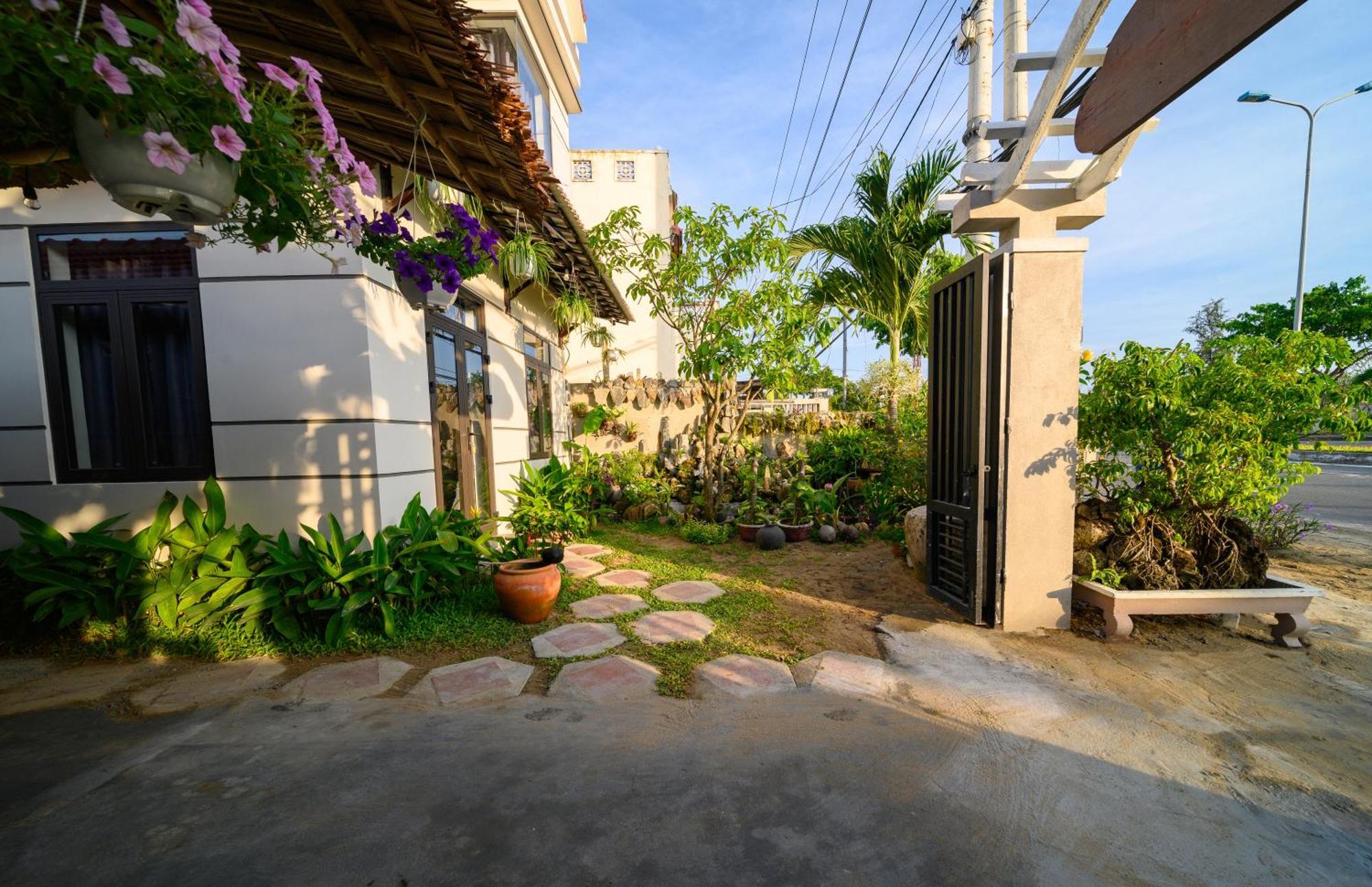 Homestay Garden Sea *